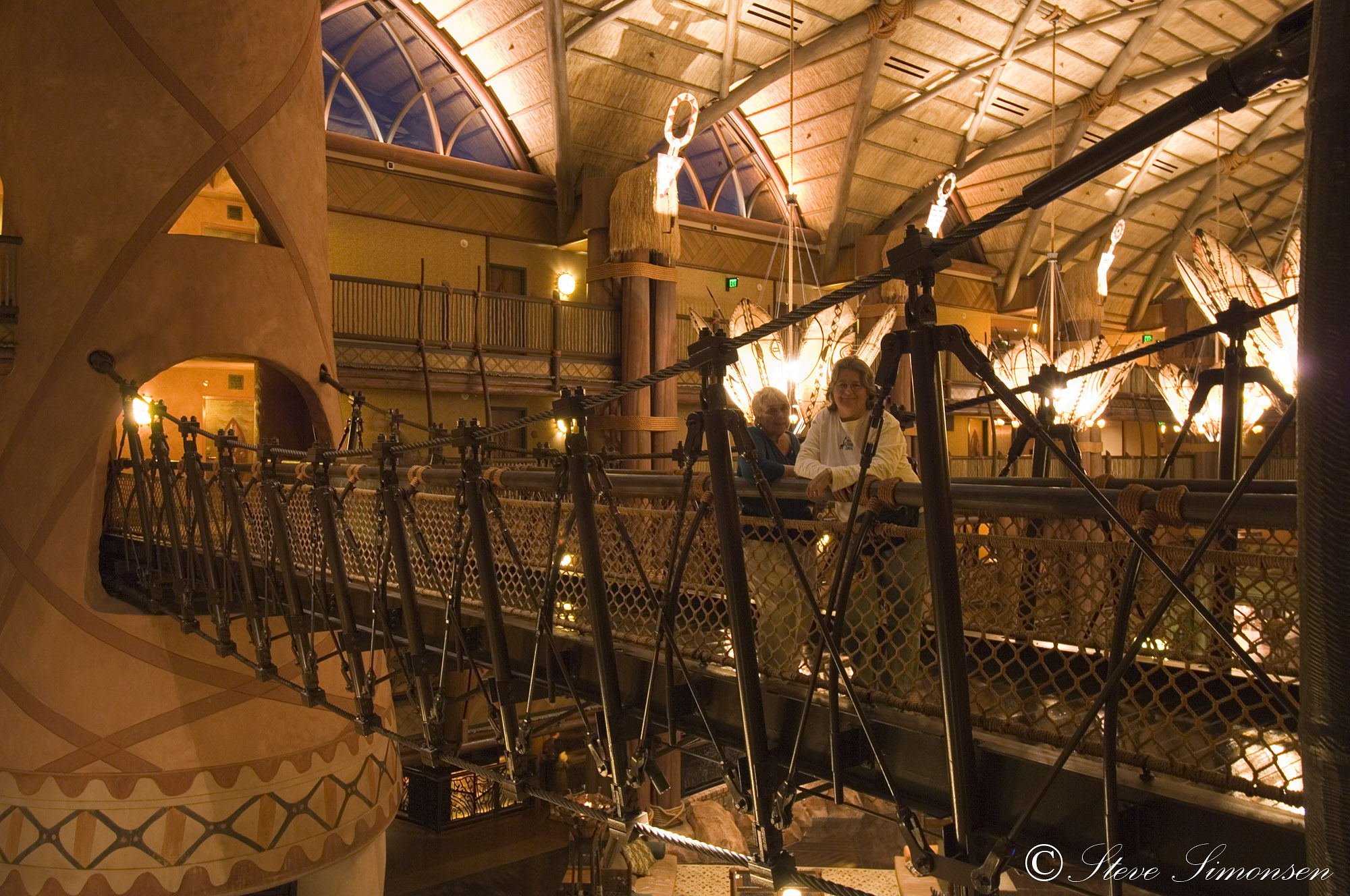 Animal Kingdom Lodge -  Lobby bridge