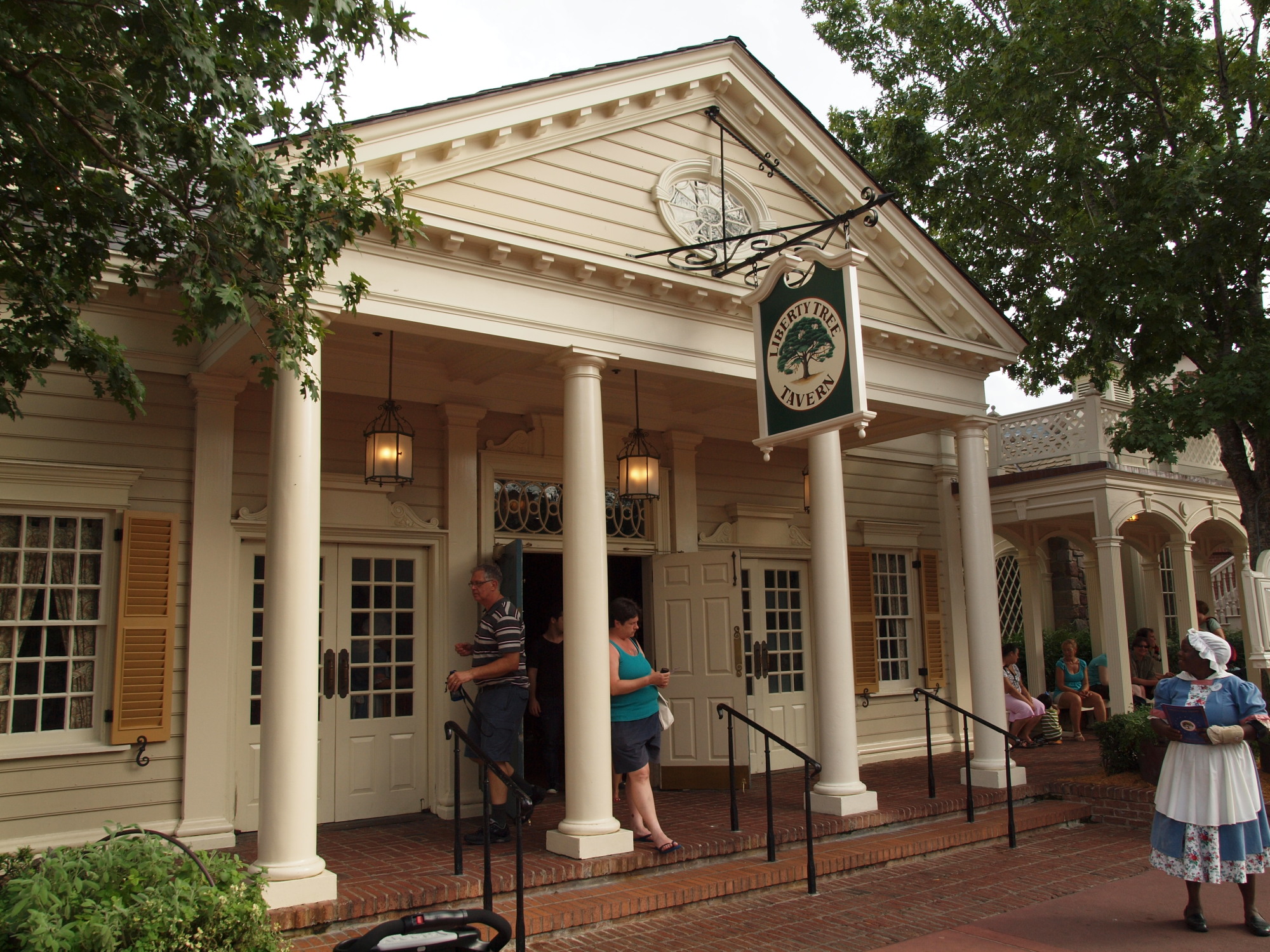 Magic Kingdom - Liberty Tree Tavern