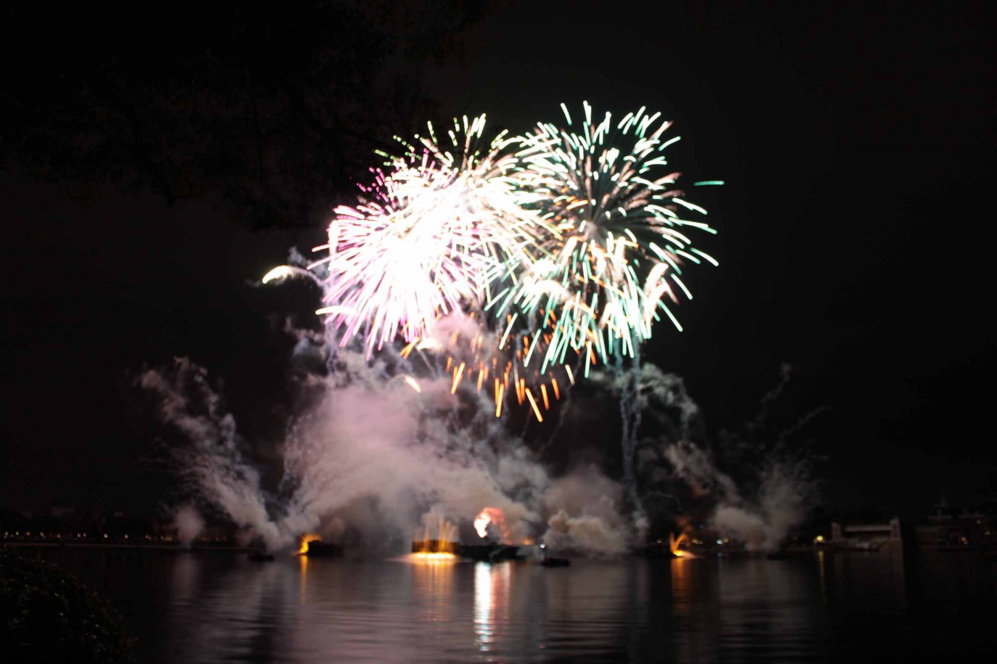 Illuminations Fireworks 5