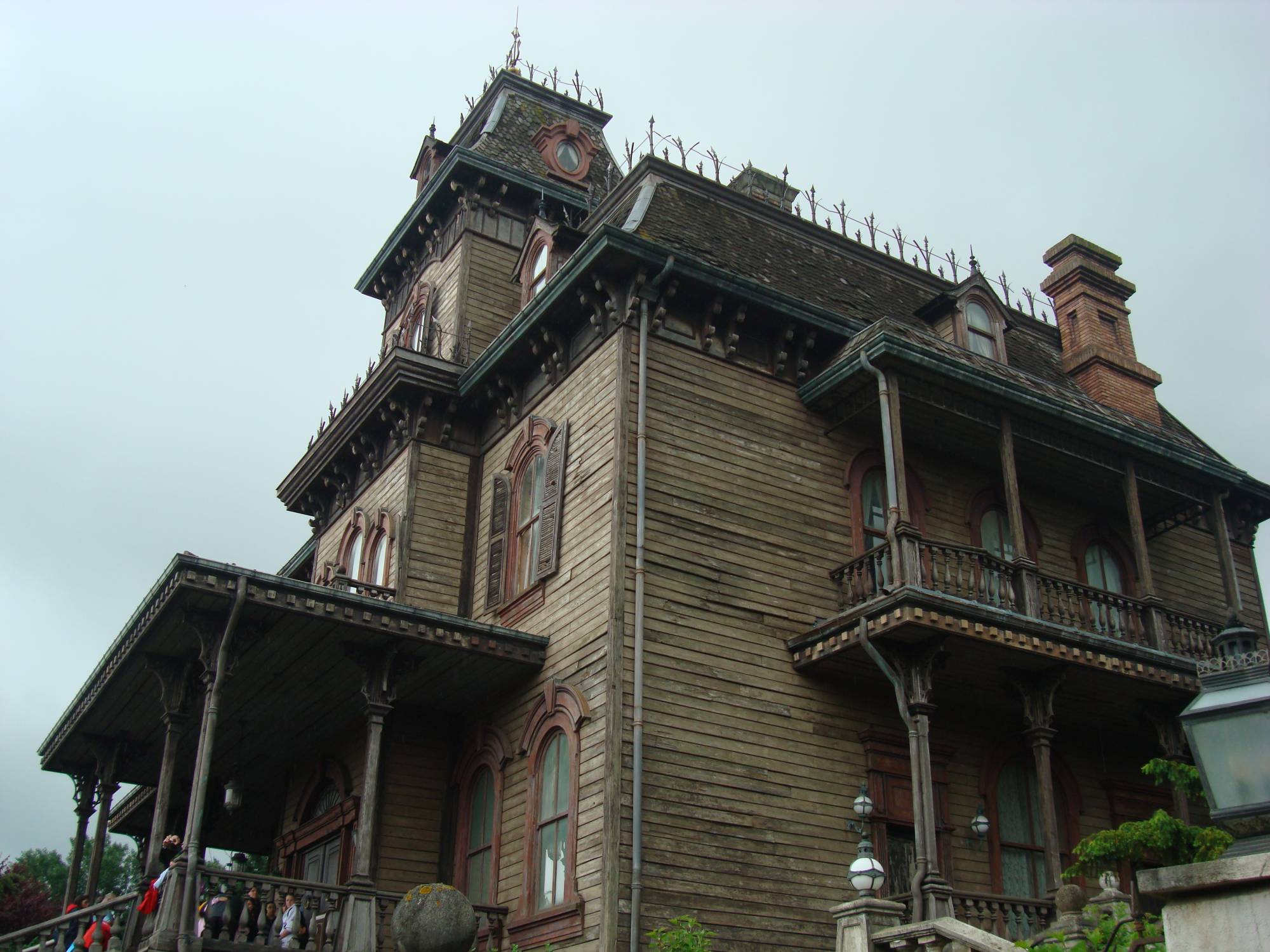 Disneyland Paris - Phantom Manor