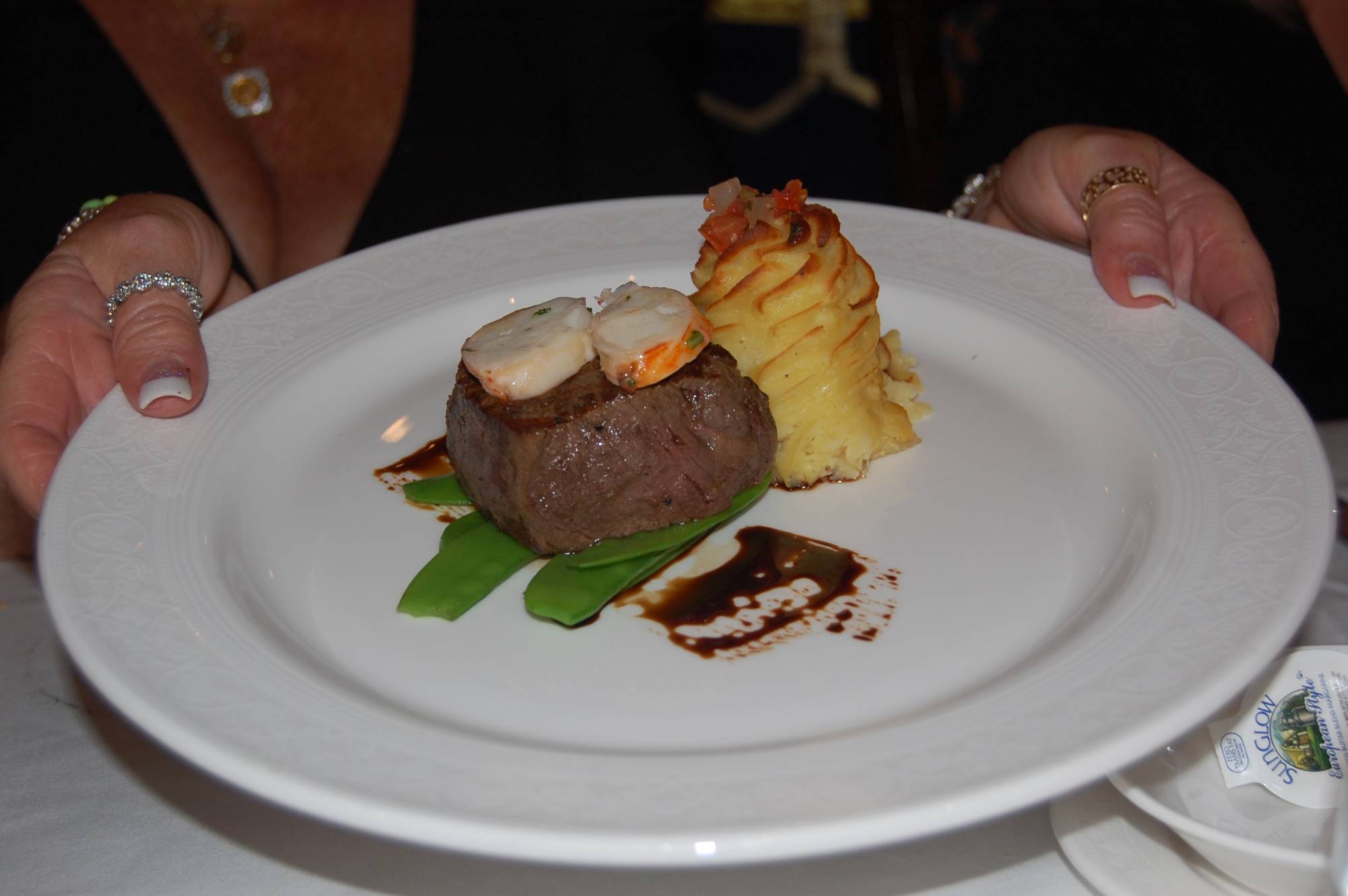 Royal Palace-Entree-Angus Grilled Beef Tenderloin