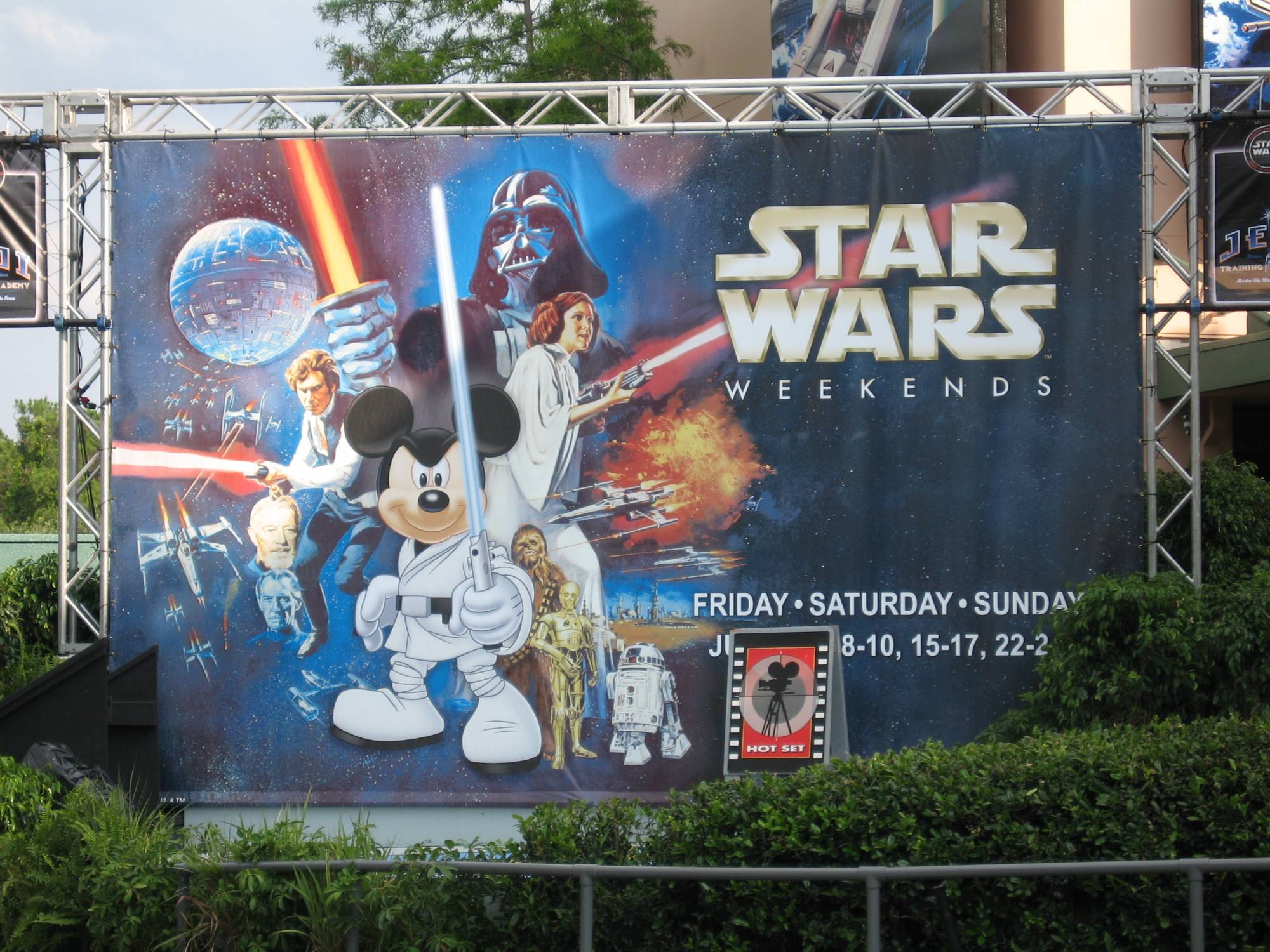 Disney Hollywood Studios - Star Wars Weekend sign