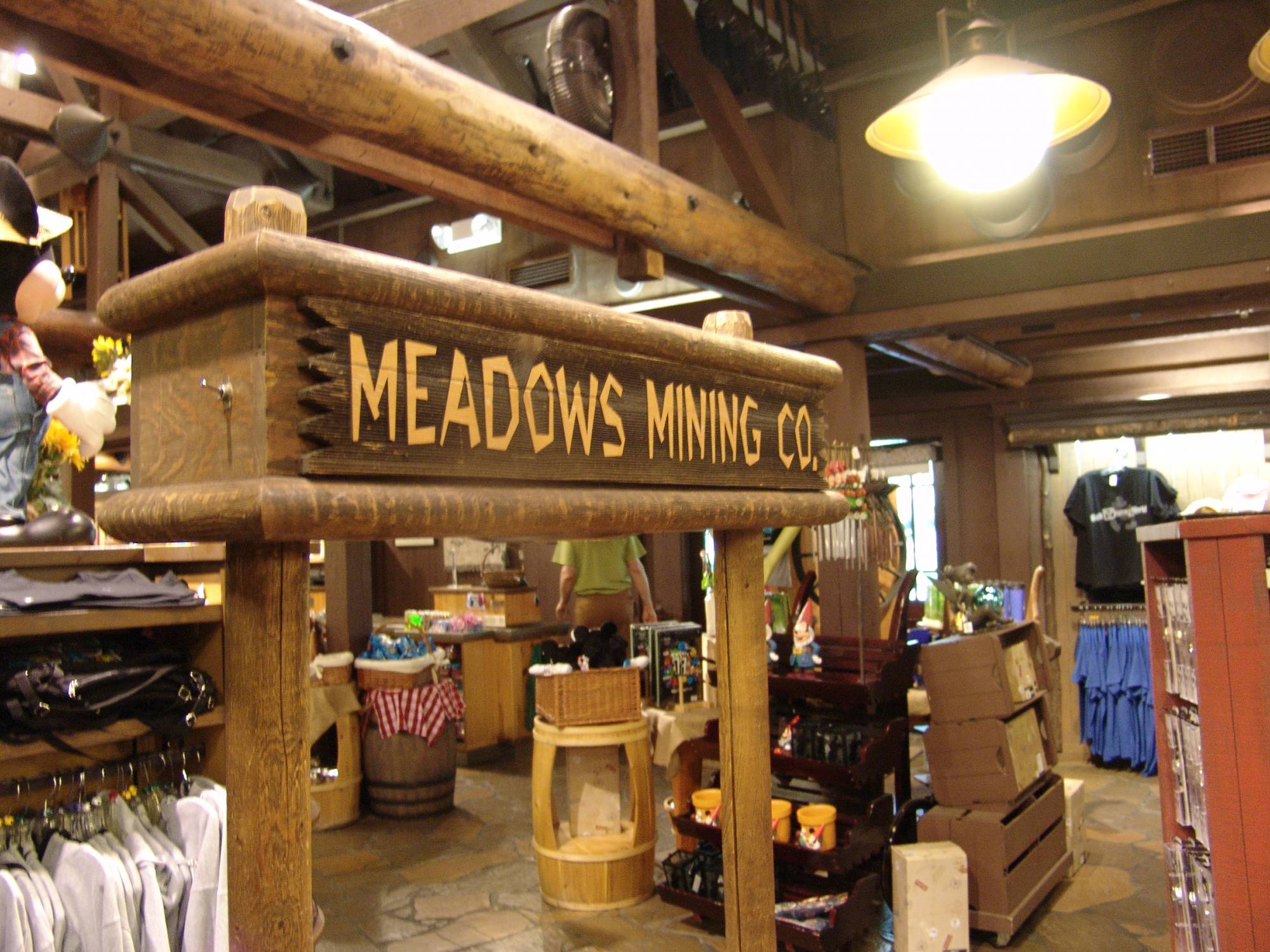 Fort Wilderness - Meadows Trading Post