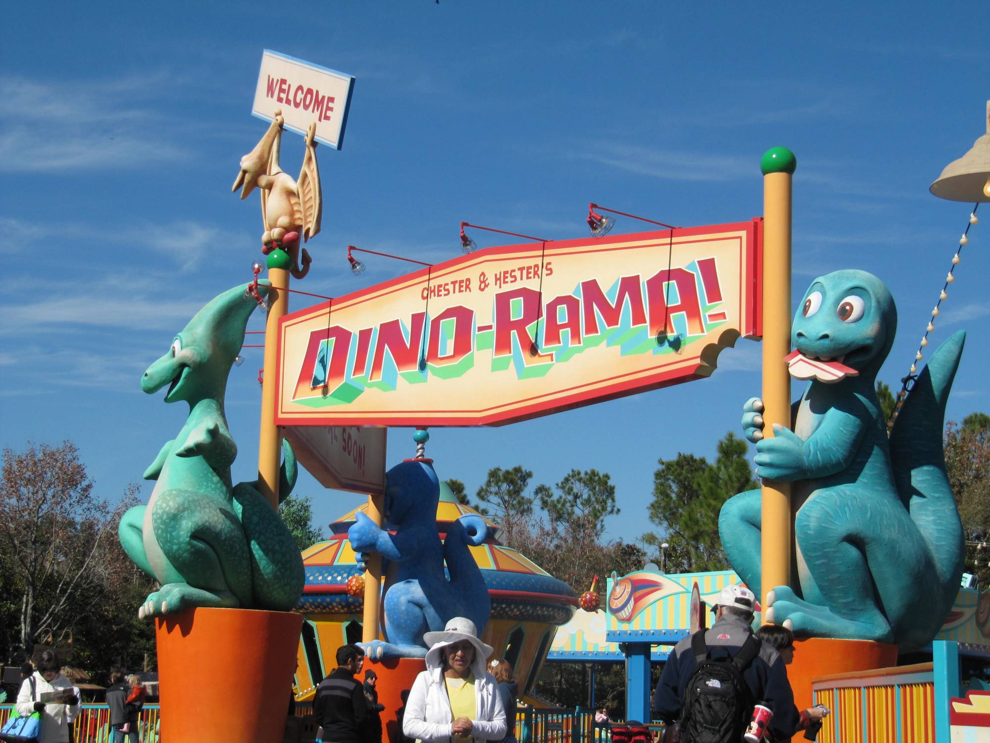 Chester &amp; Hester's Dino-Rama