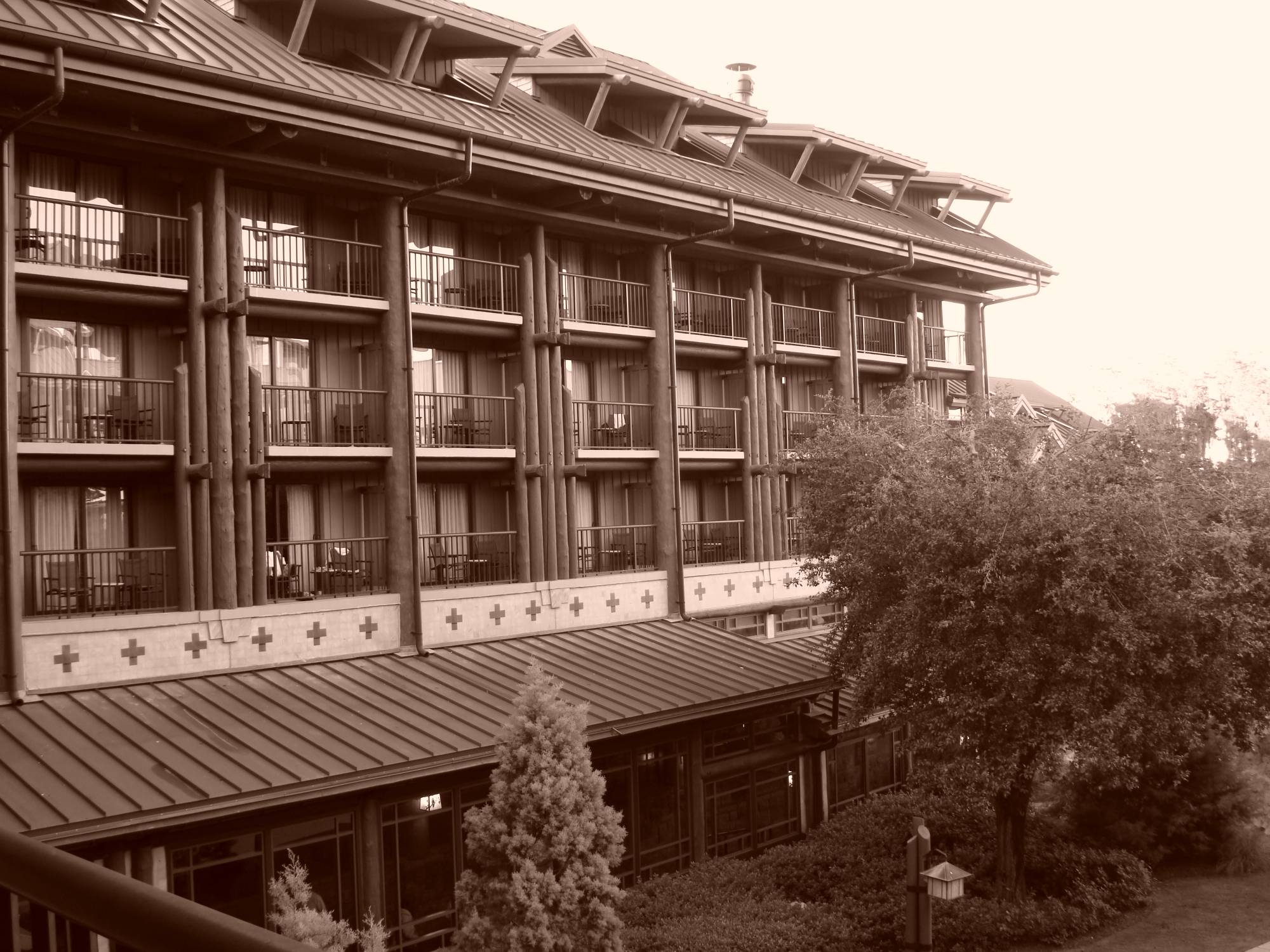 Wilderness Lodge - exterior