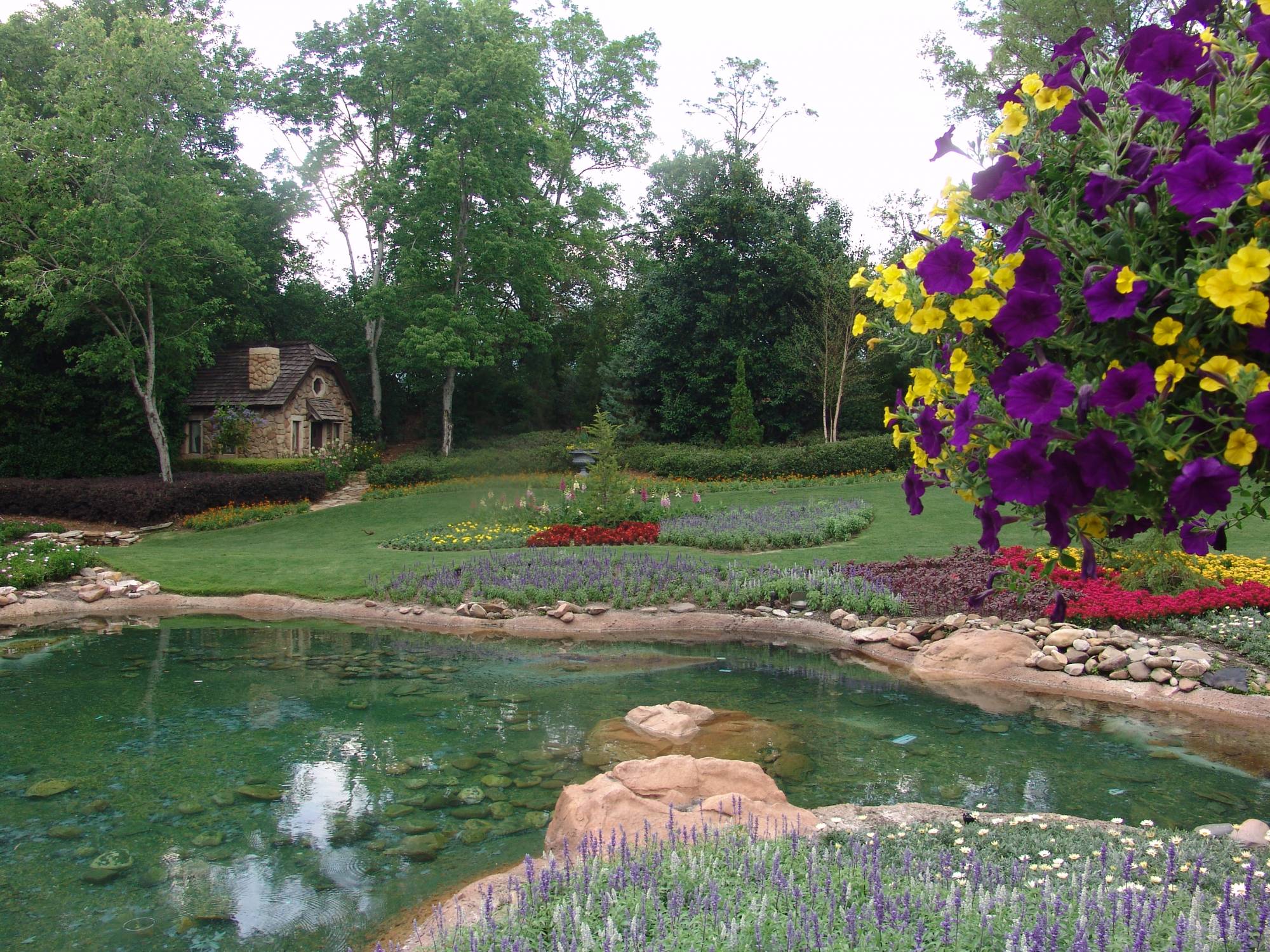 Epcot - gardens of Canada