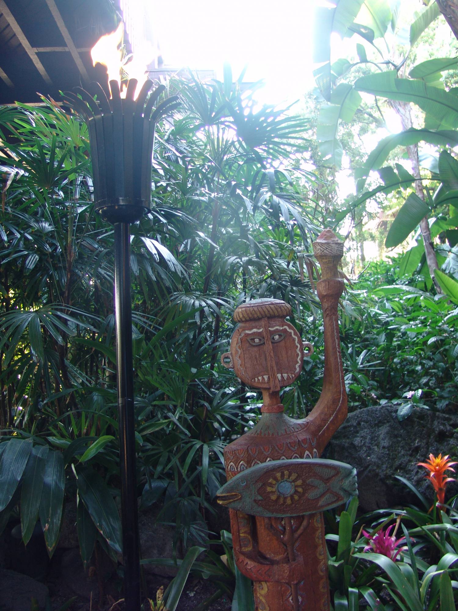 Polynesian - entrance