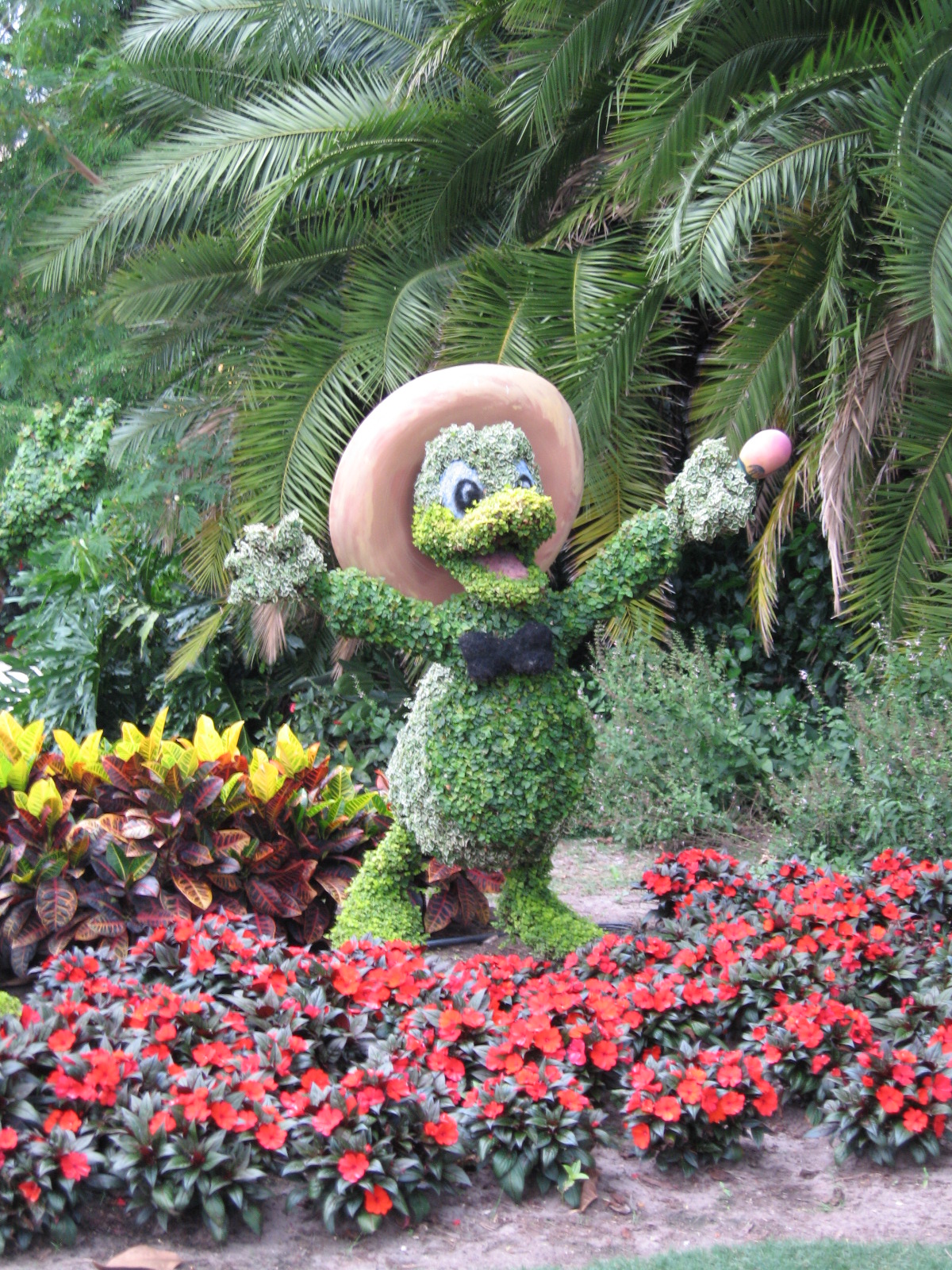 Flower and Garden Festival 2007 Three Caballeros Topiary