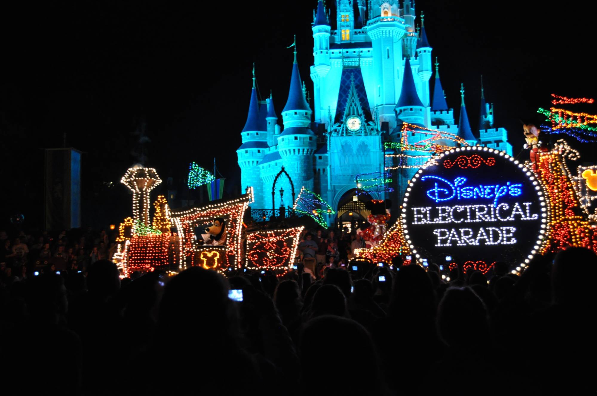 Main Street Electrical Parade