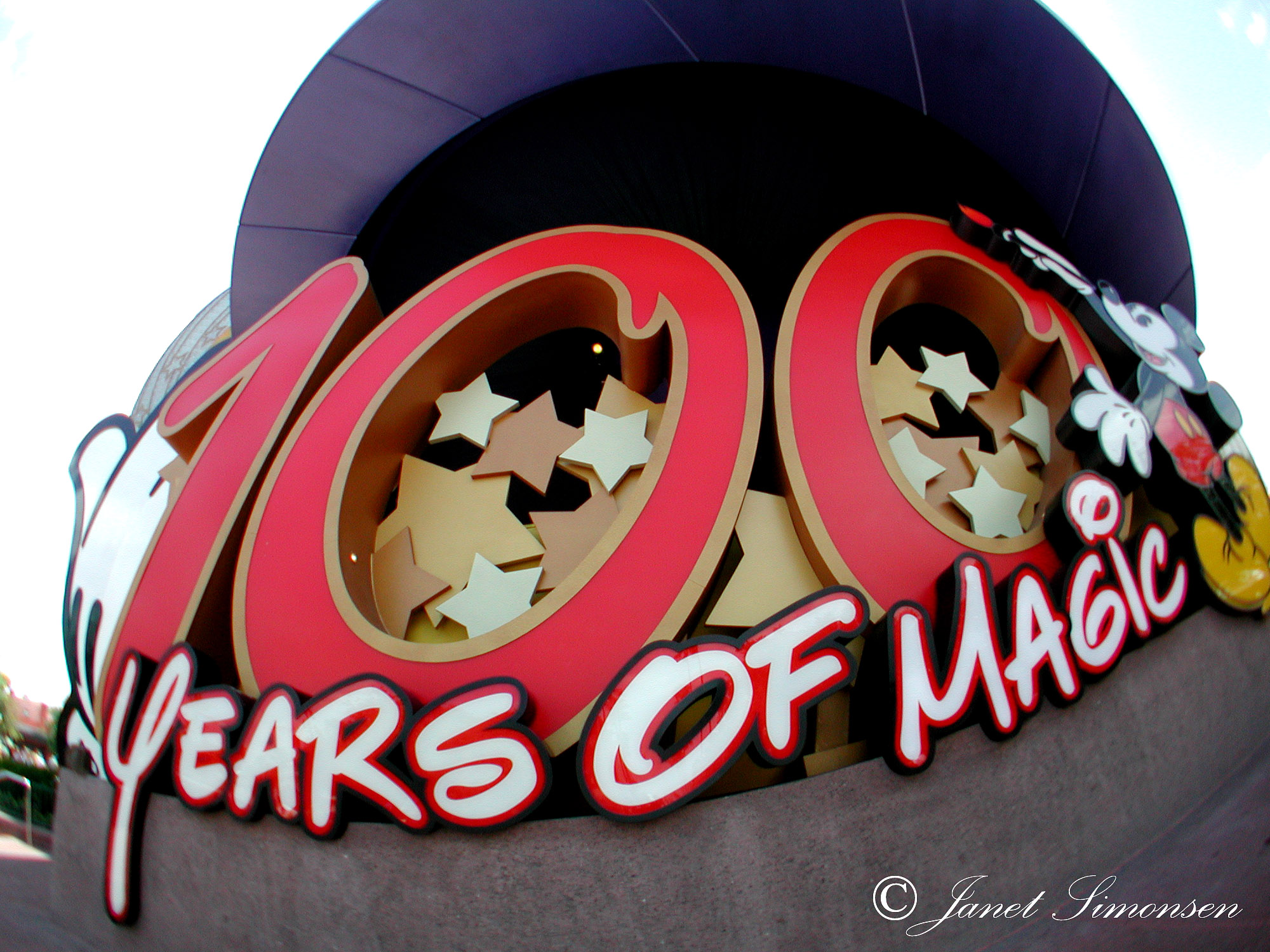 Disney Hollywood Studios - 100 Years of Magic