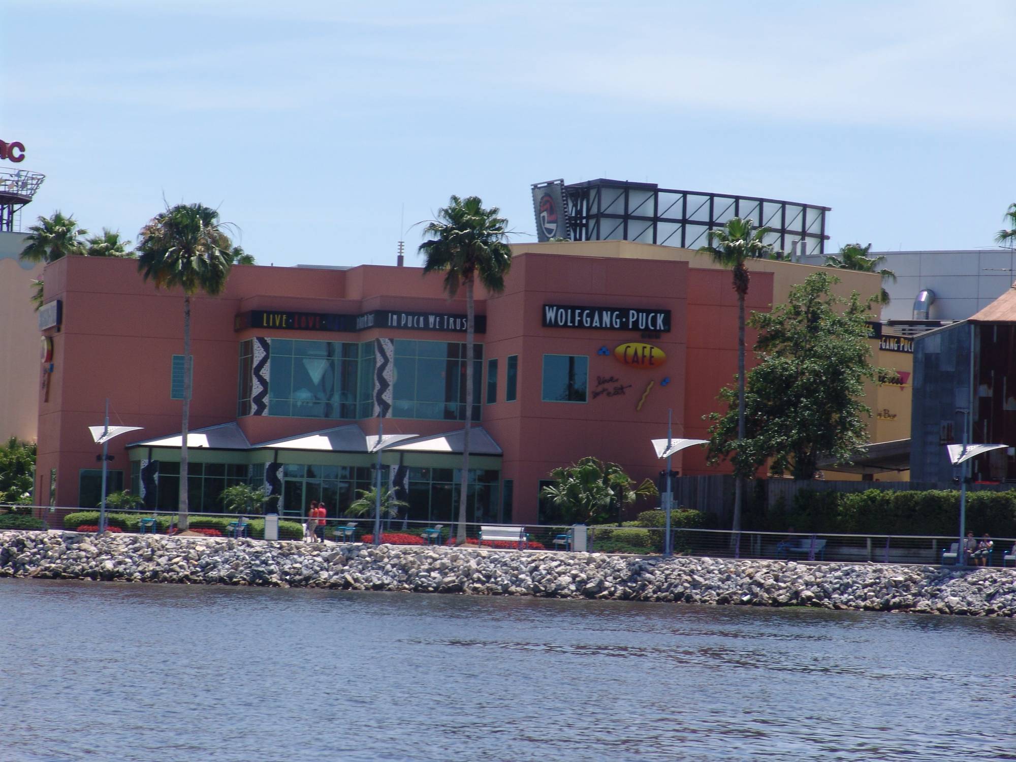 Downtown Disney - Wolfgang Puck Cafe