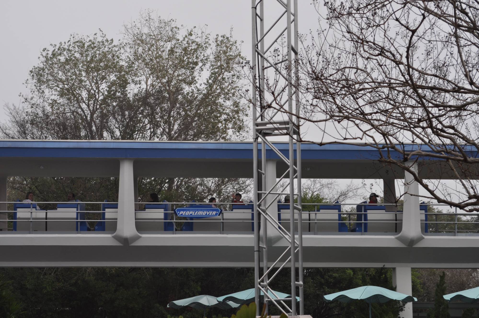 Tomorrowland - People Mover