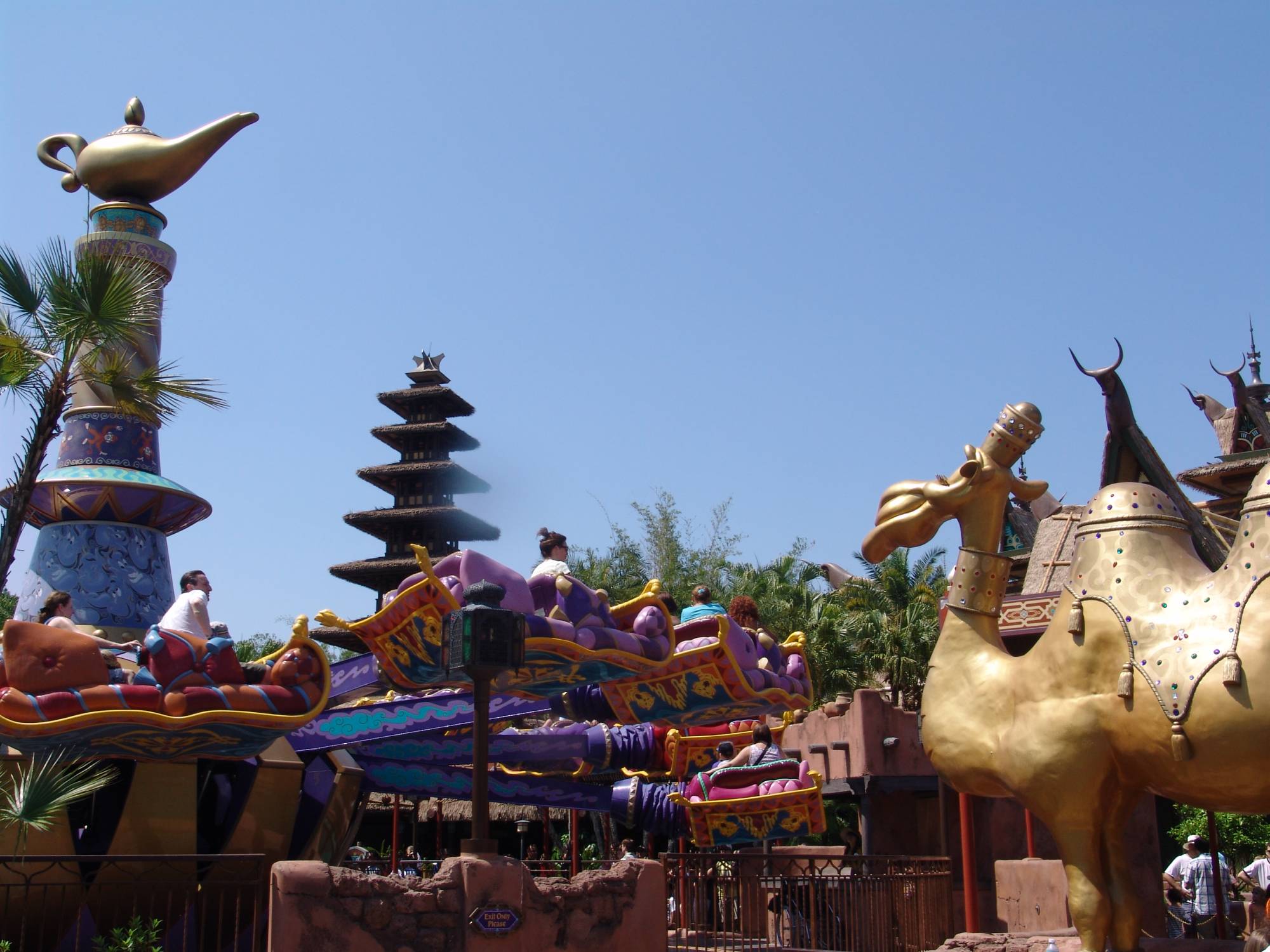 Magic Kingdom - Magic Carpets of Aladdin