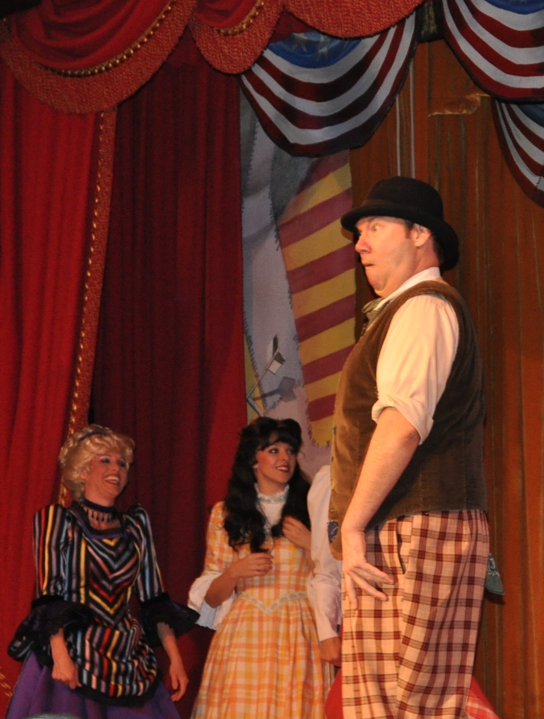 Hoop Dee Doo Review