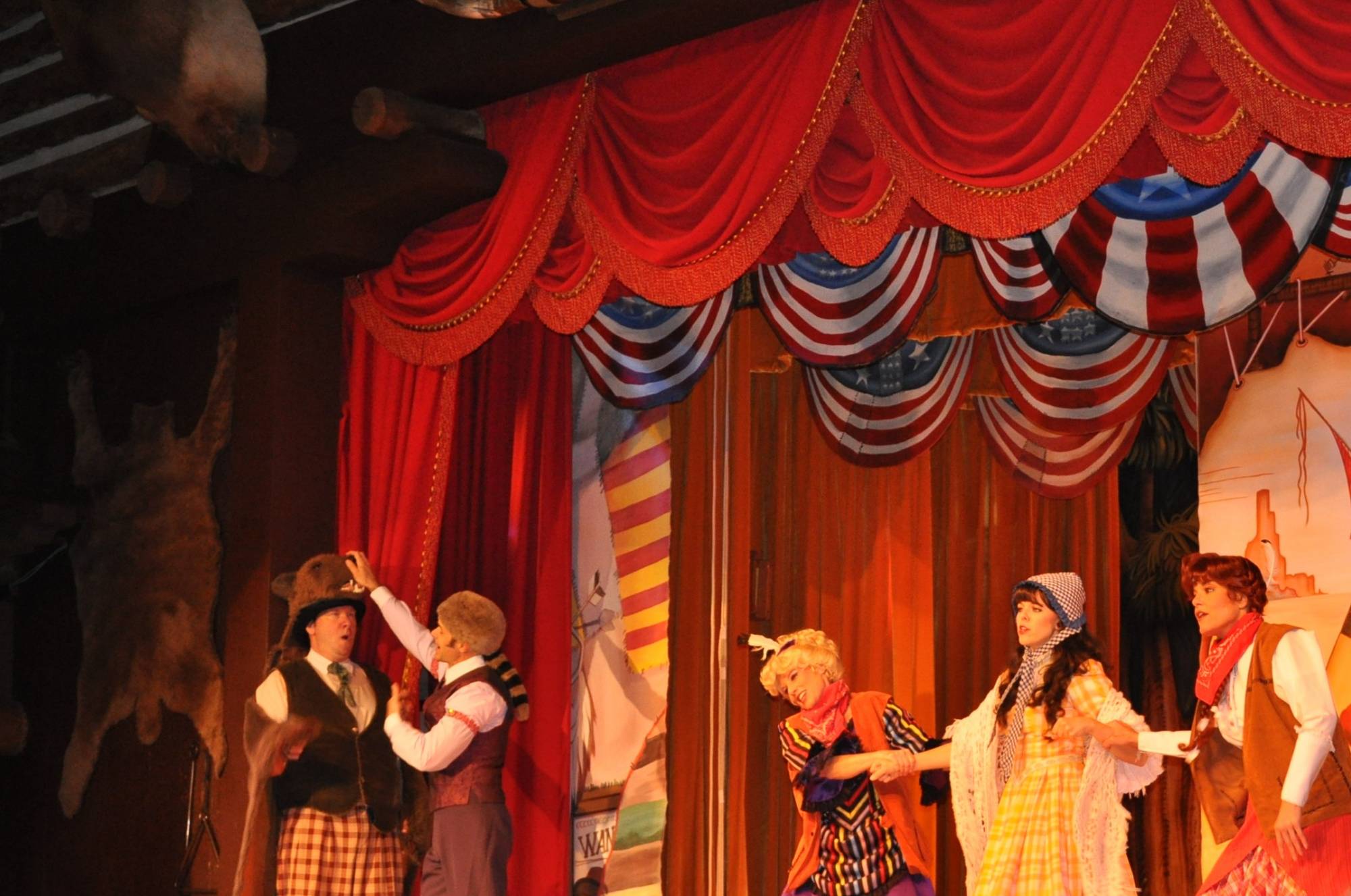 Hoop Dee Doo Review