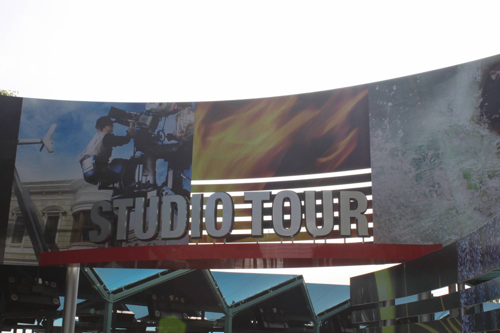 Universal Studios Hollywood Studio Tour entrance