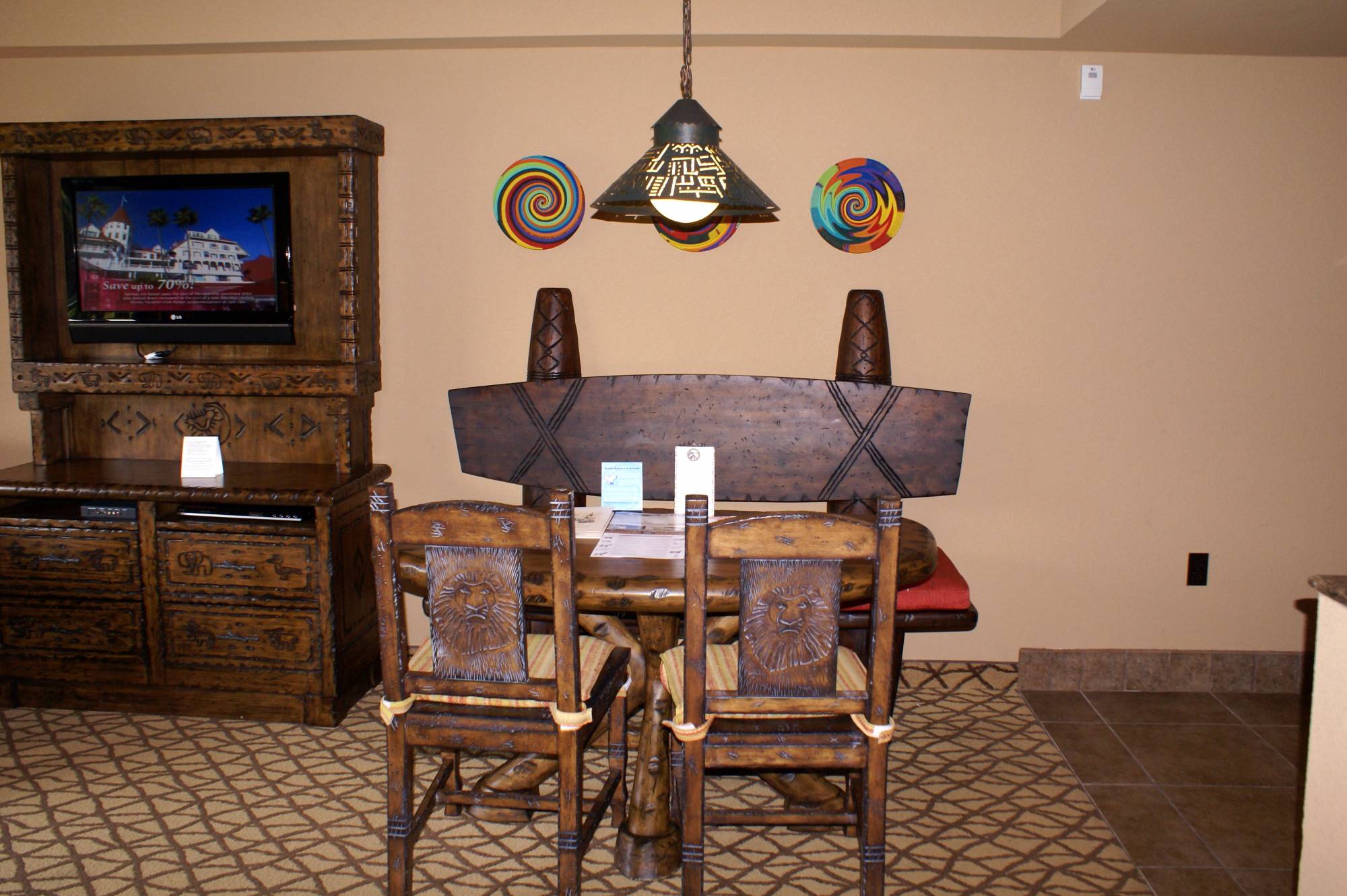 Dining Area in a One-Bedroom at Kidani Village