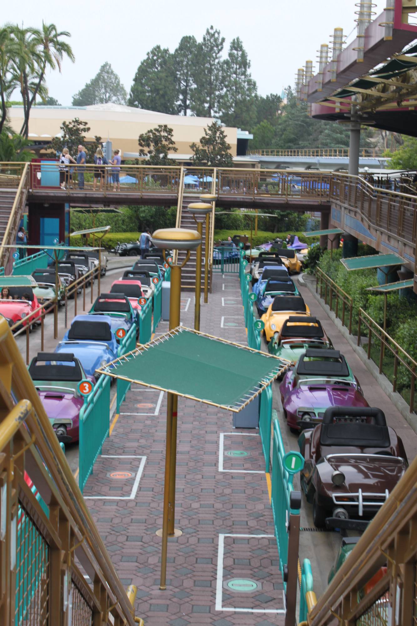 Disneyland - Tomorrowland - Autopia