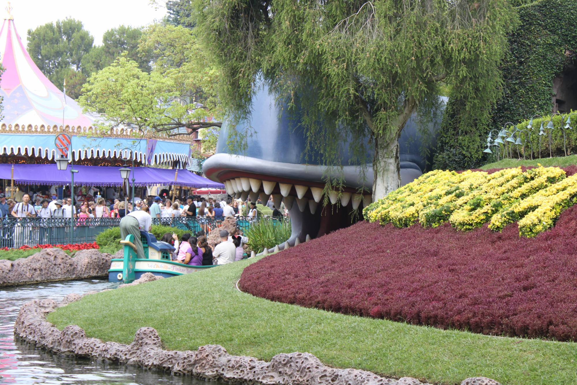 Disneyland - Fantasyland - Storybook Land Canal Boats