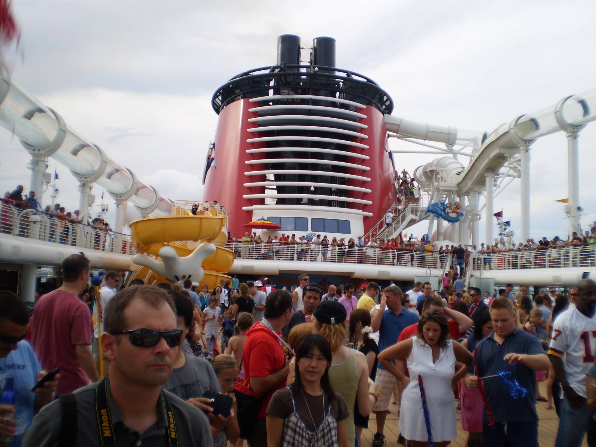 Disney Dream Sail away Party Deck