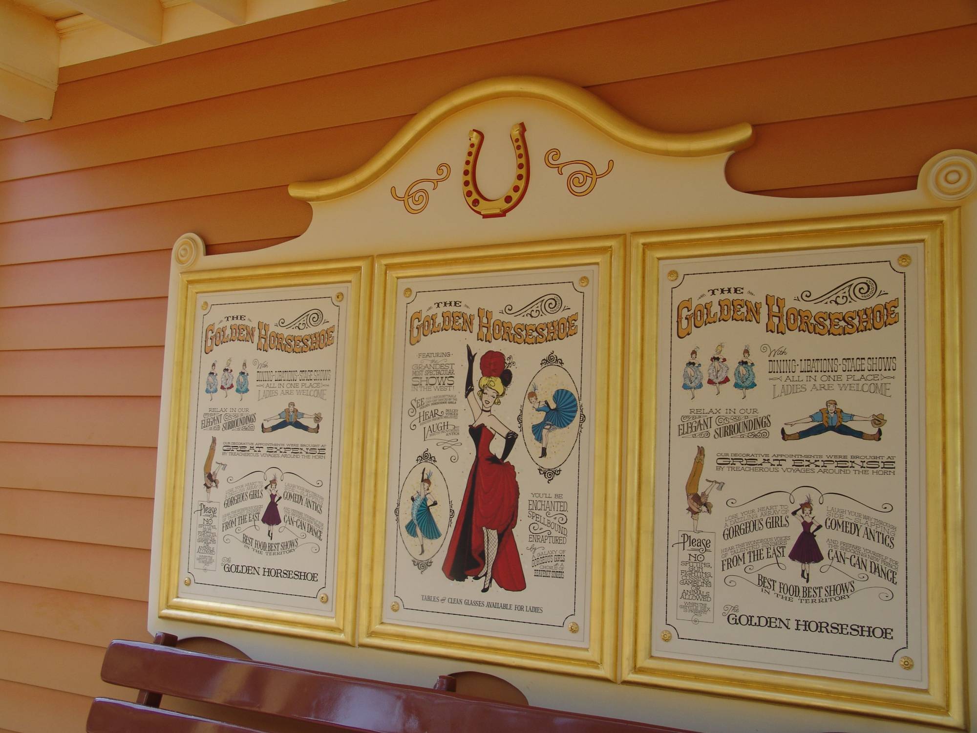 Disneyland Park - Golden Horseshoe
