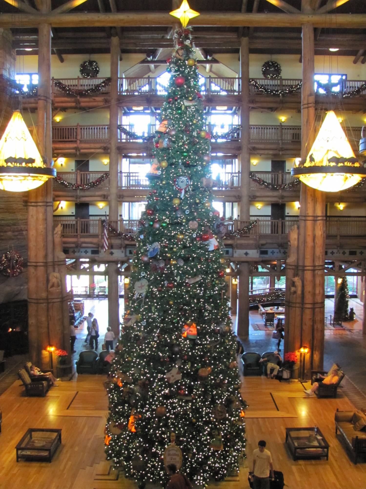 Wilderness Lodge at Christmas