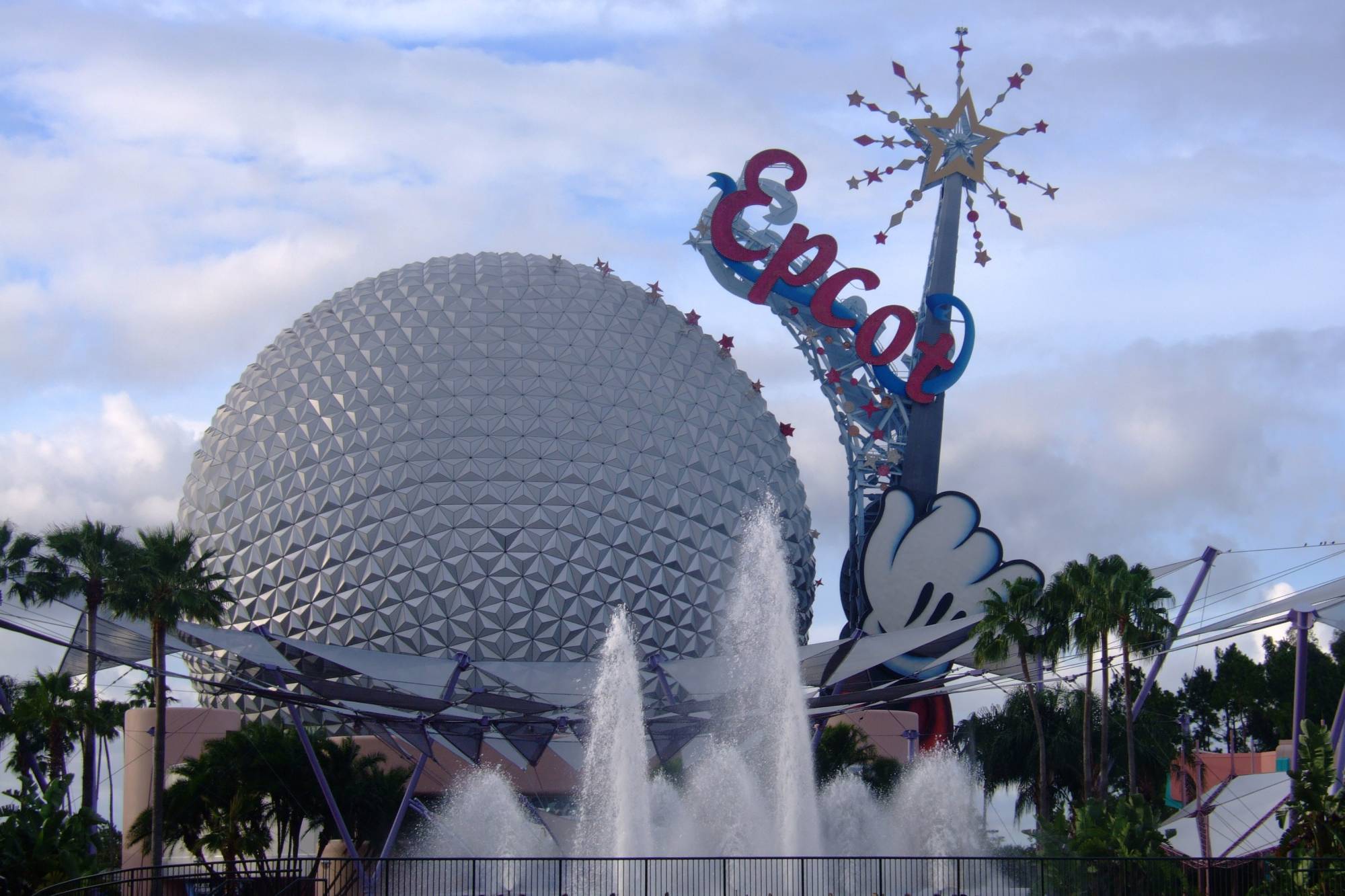 Epcot's Old Look!