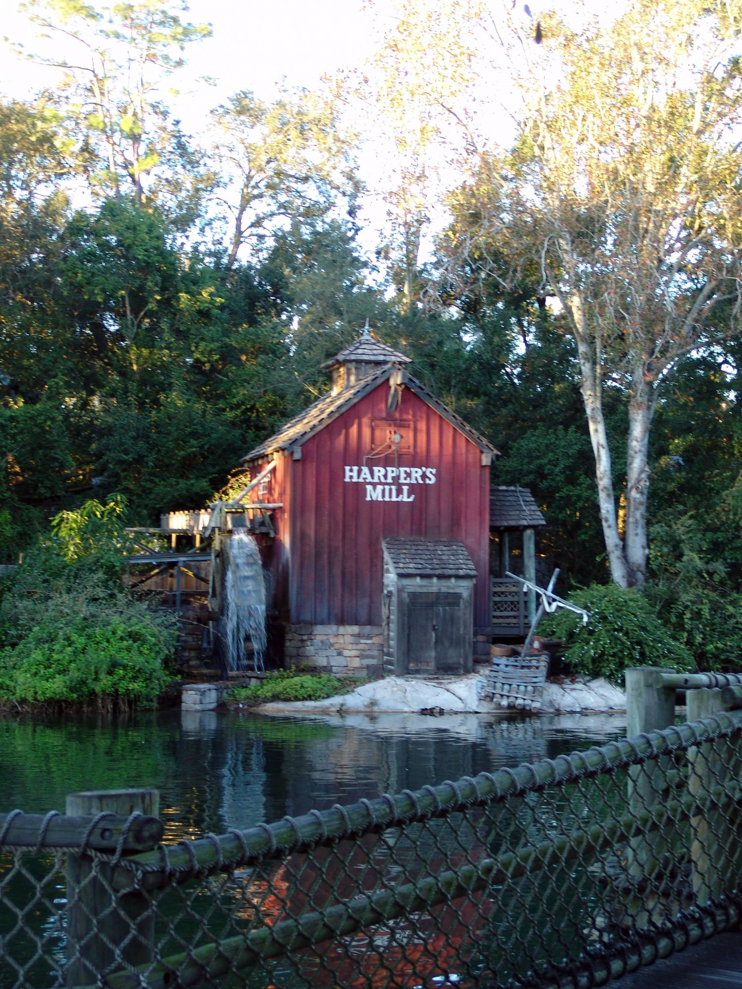 Magic Kingdom - Tom Sawyer Island