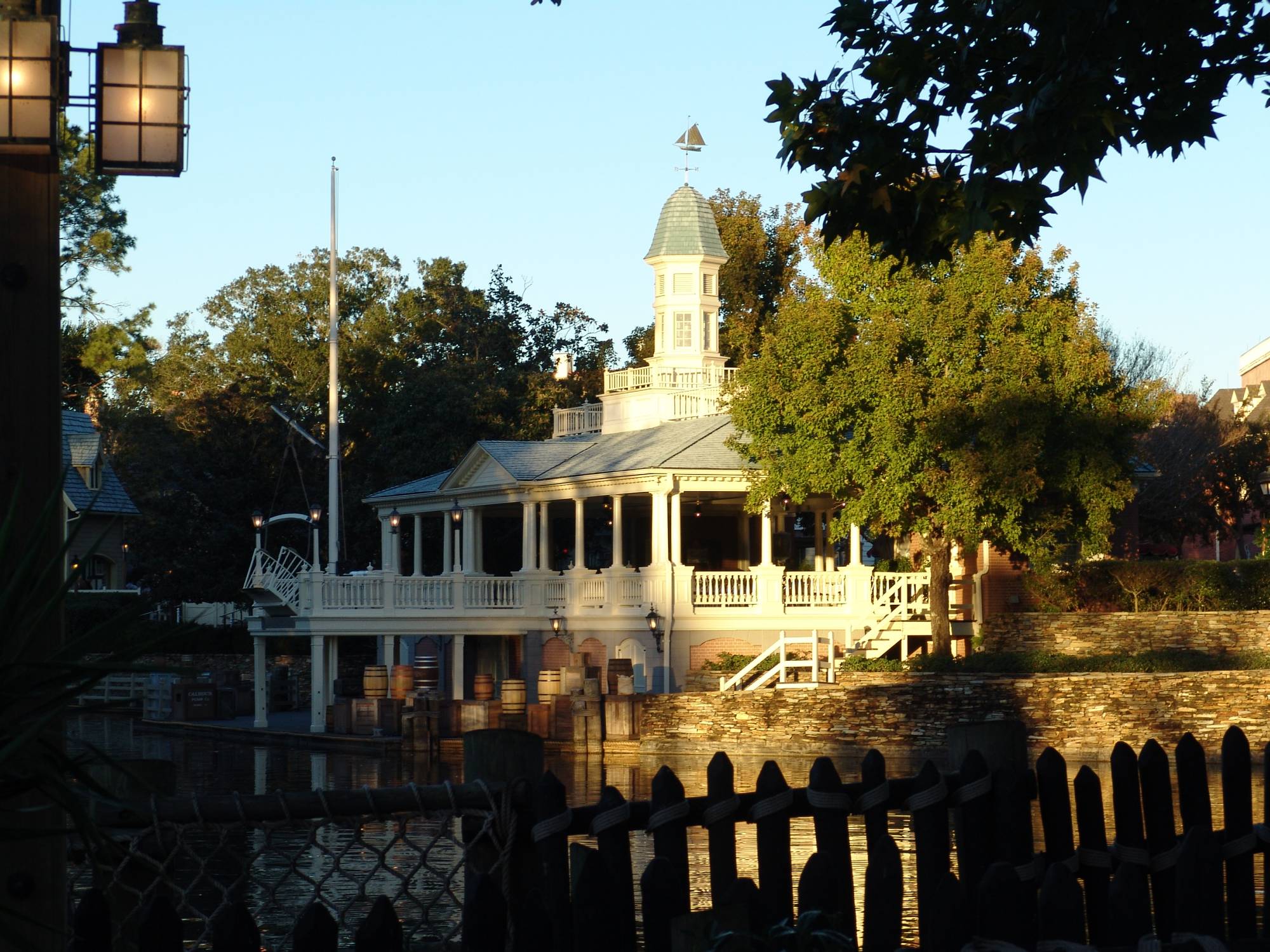 Magic Kingdom - Liberty Belle Riverboat landing