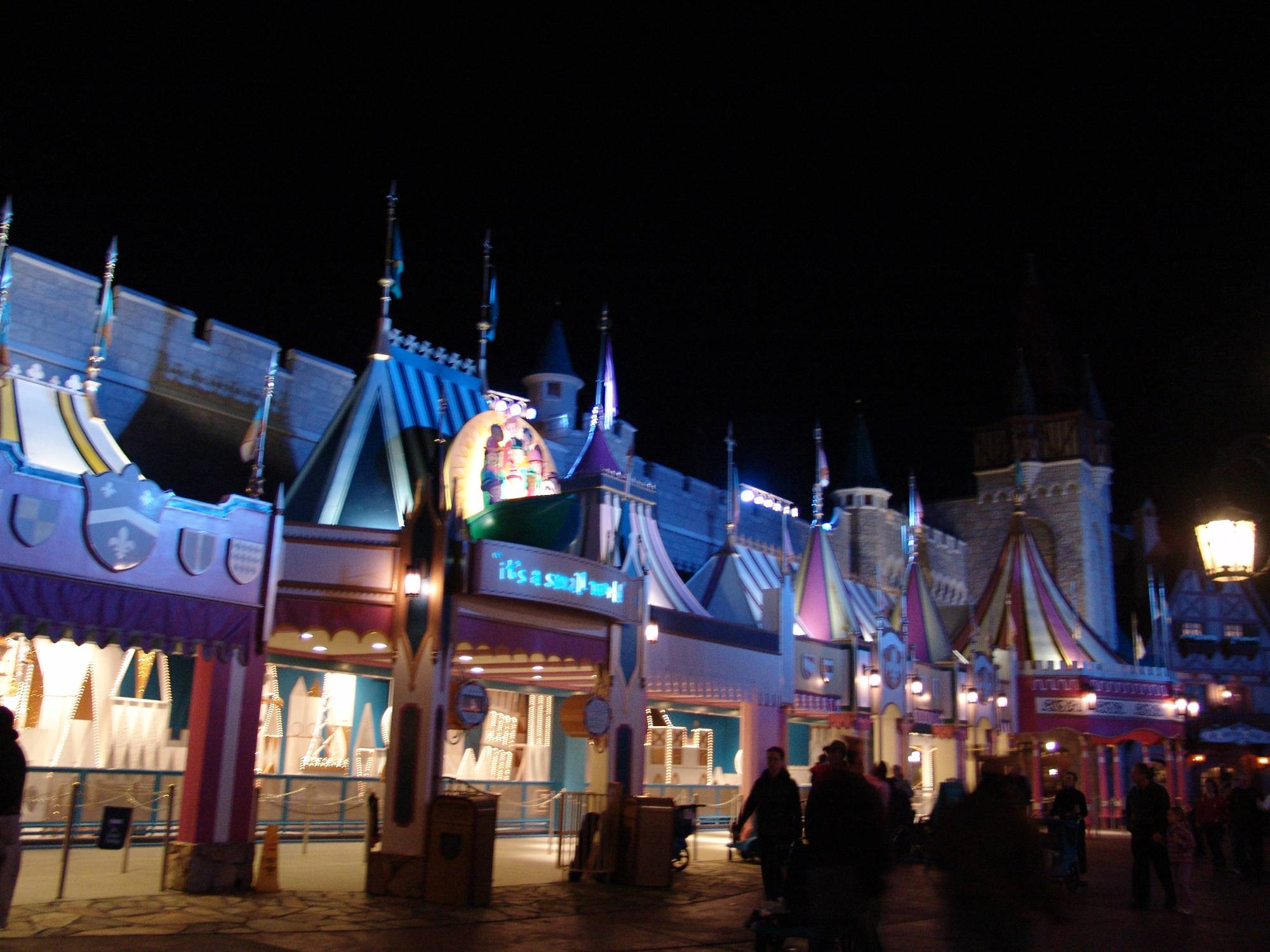 Magic Kingdom - It's a Small World
