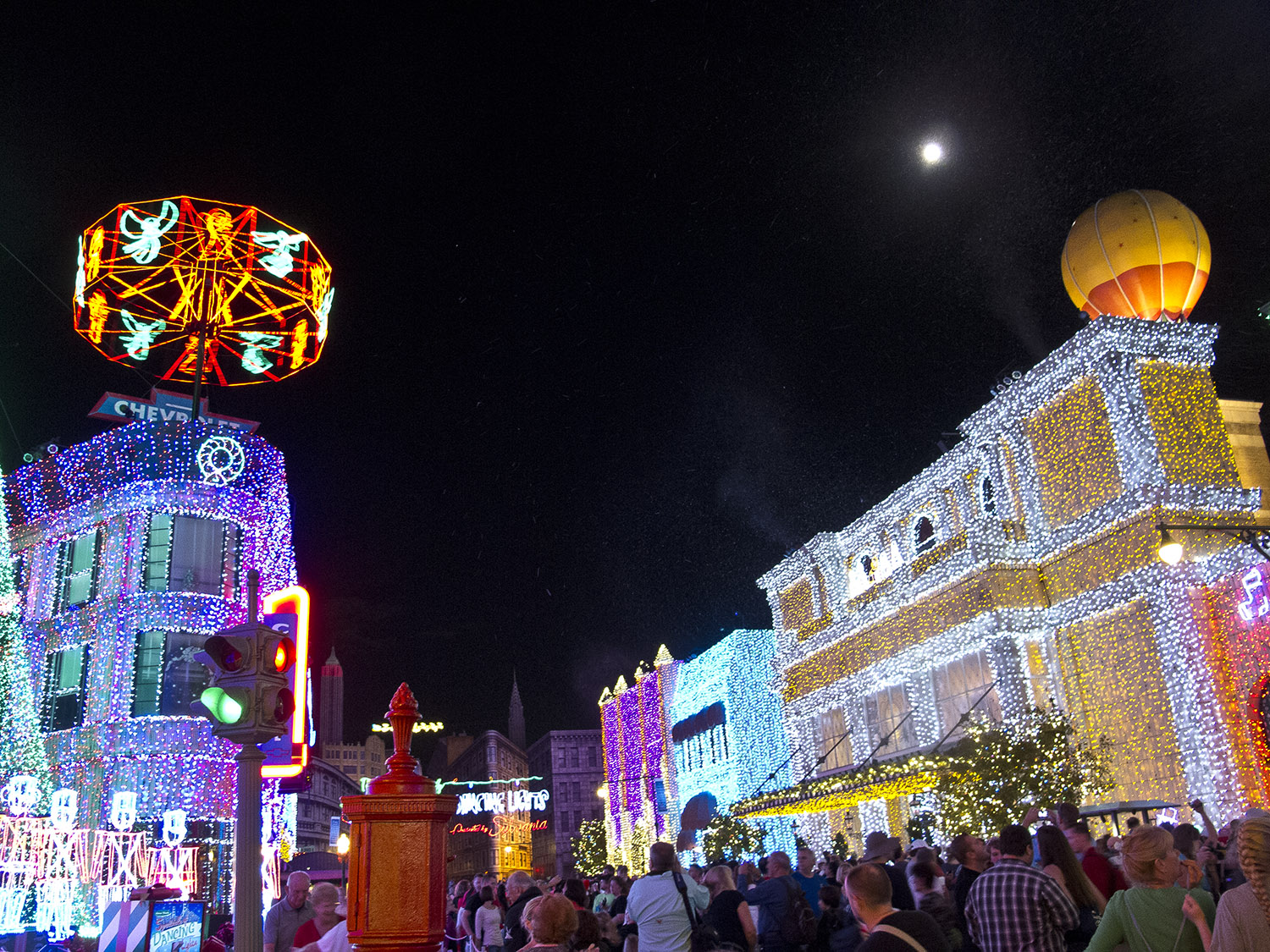 Disney Hollywood Studios - Osborne Spectacle of Lights