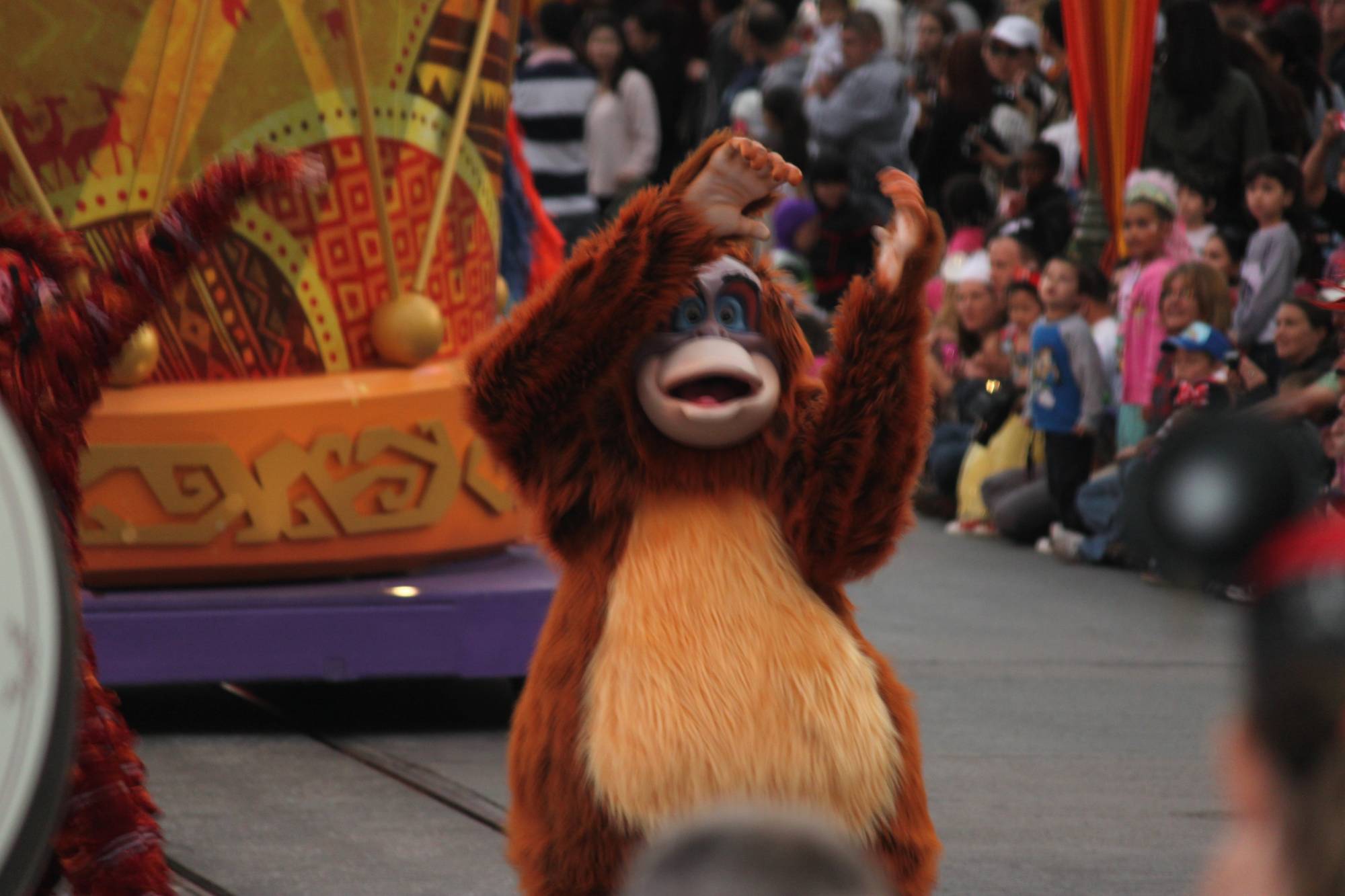 Disneyland Park - Mickey's Soundsational Parade