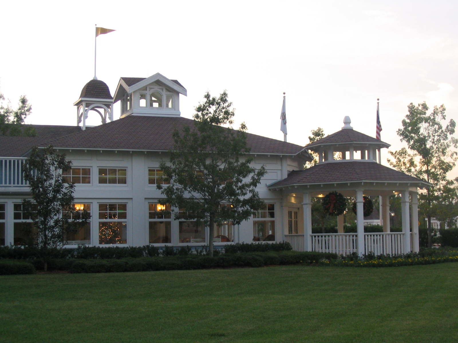 Beach Club - Solarium Exterior