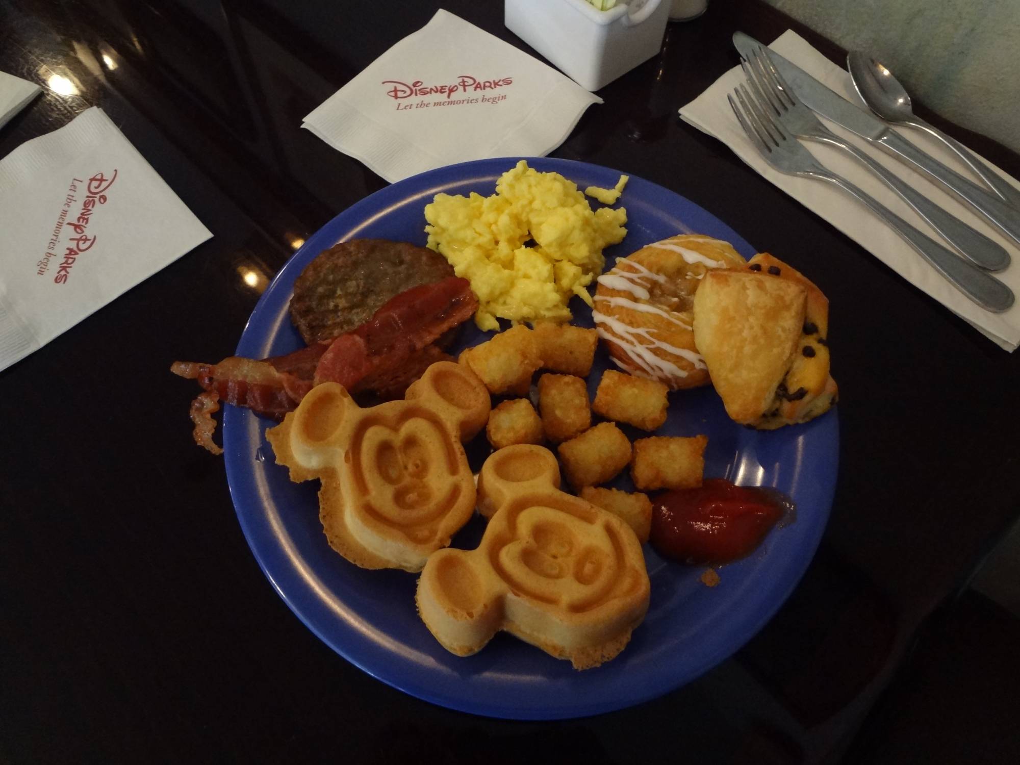 Animal Kingdom - Tusker House Breakfast