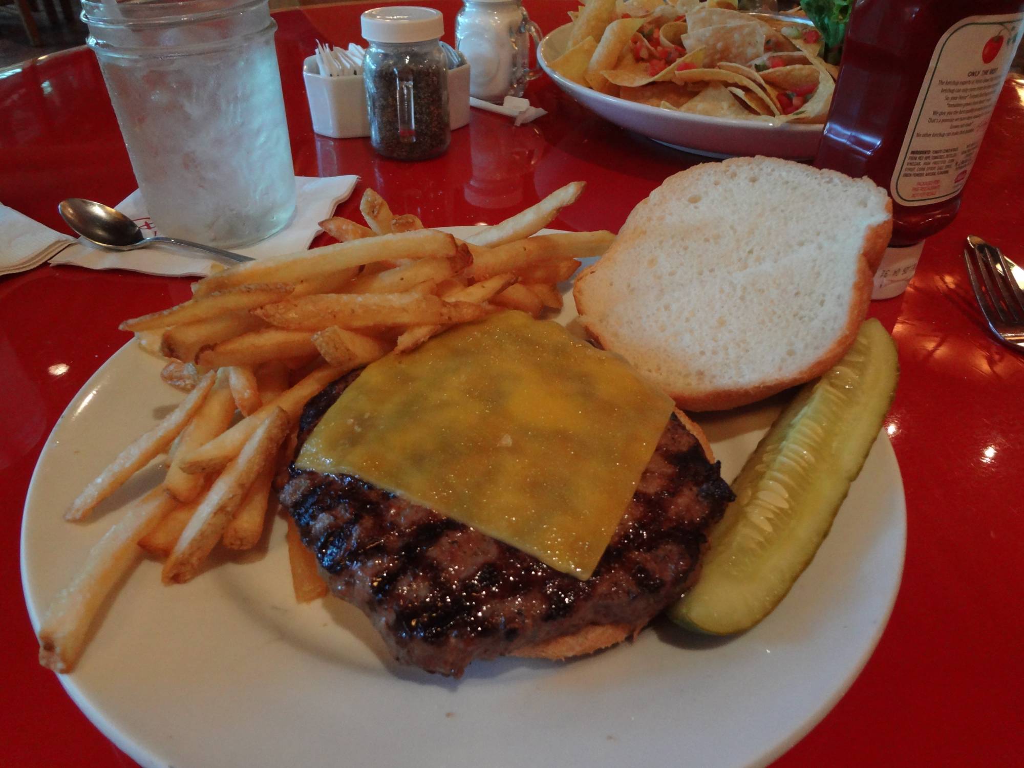 Wilderness Lodge - Whispering Canyon Cafe