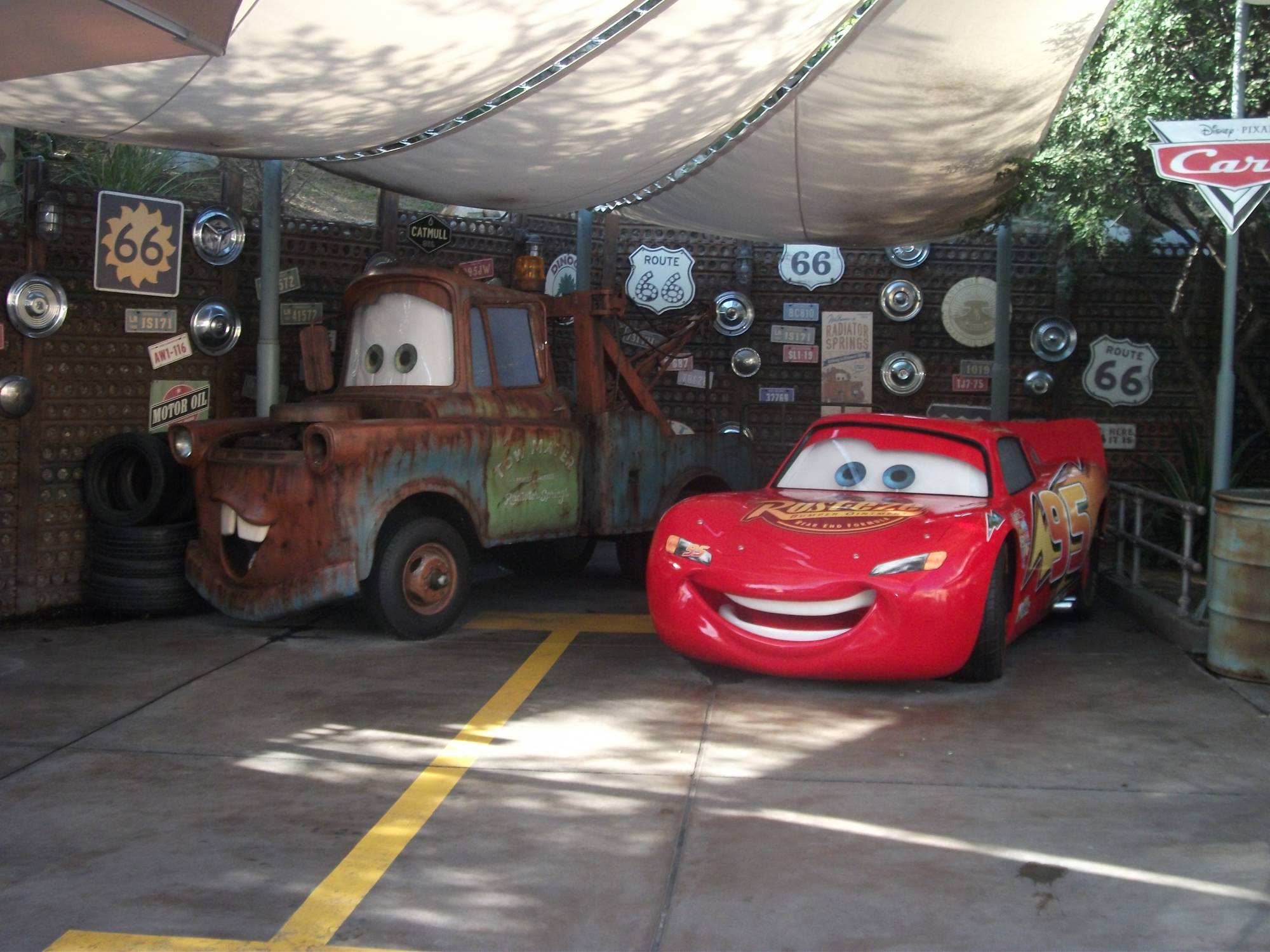 Mater and Lightning McQueen