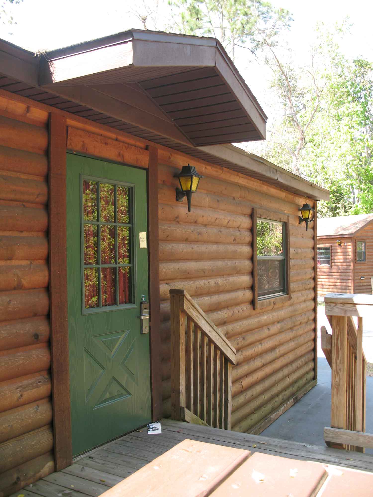 Fort Wilderness Cabin - Entry/Door