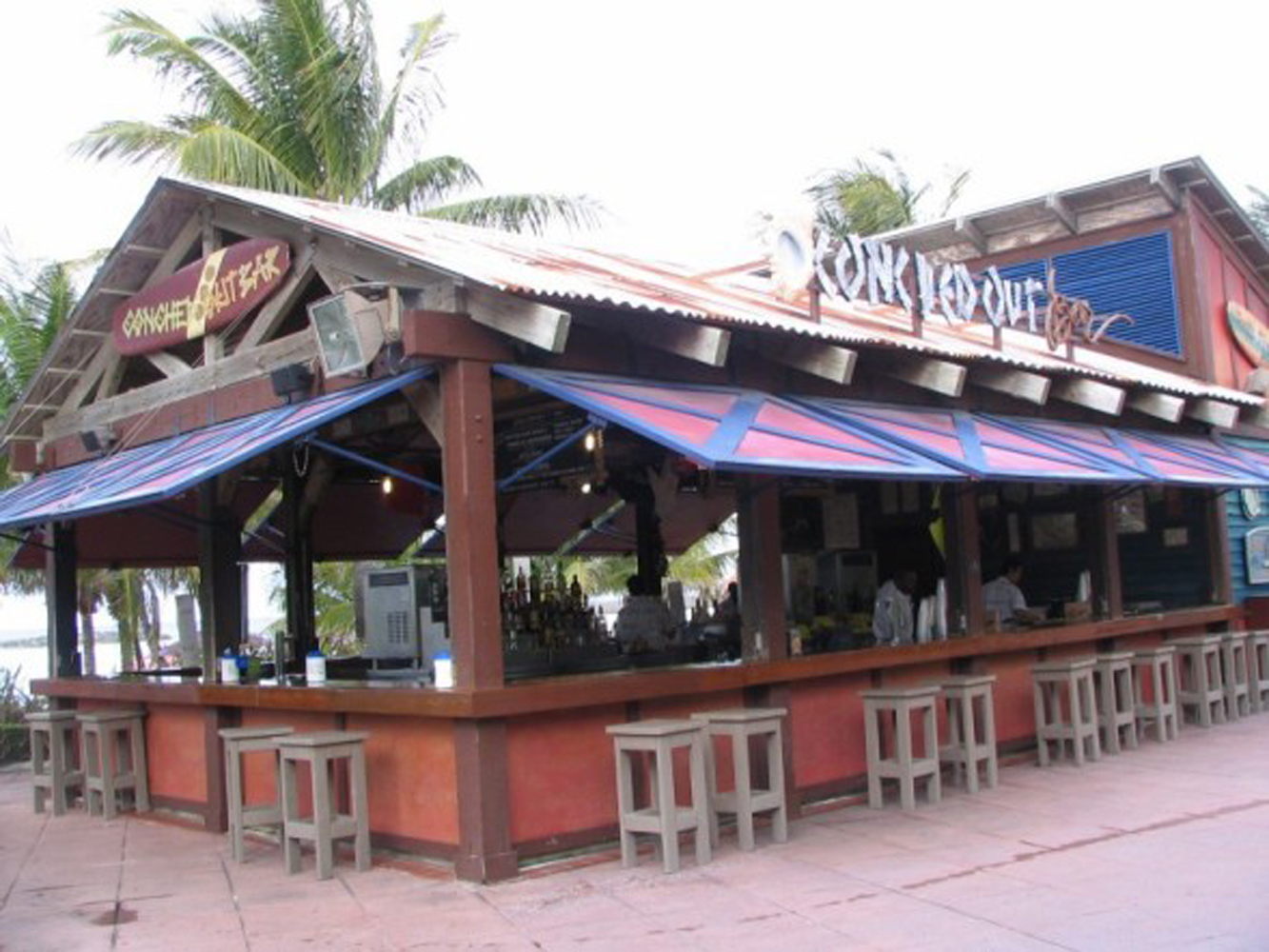 Castaway Cay - Conched Out Bar
