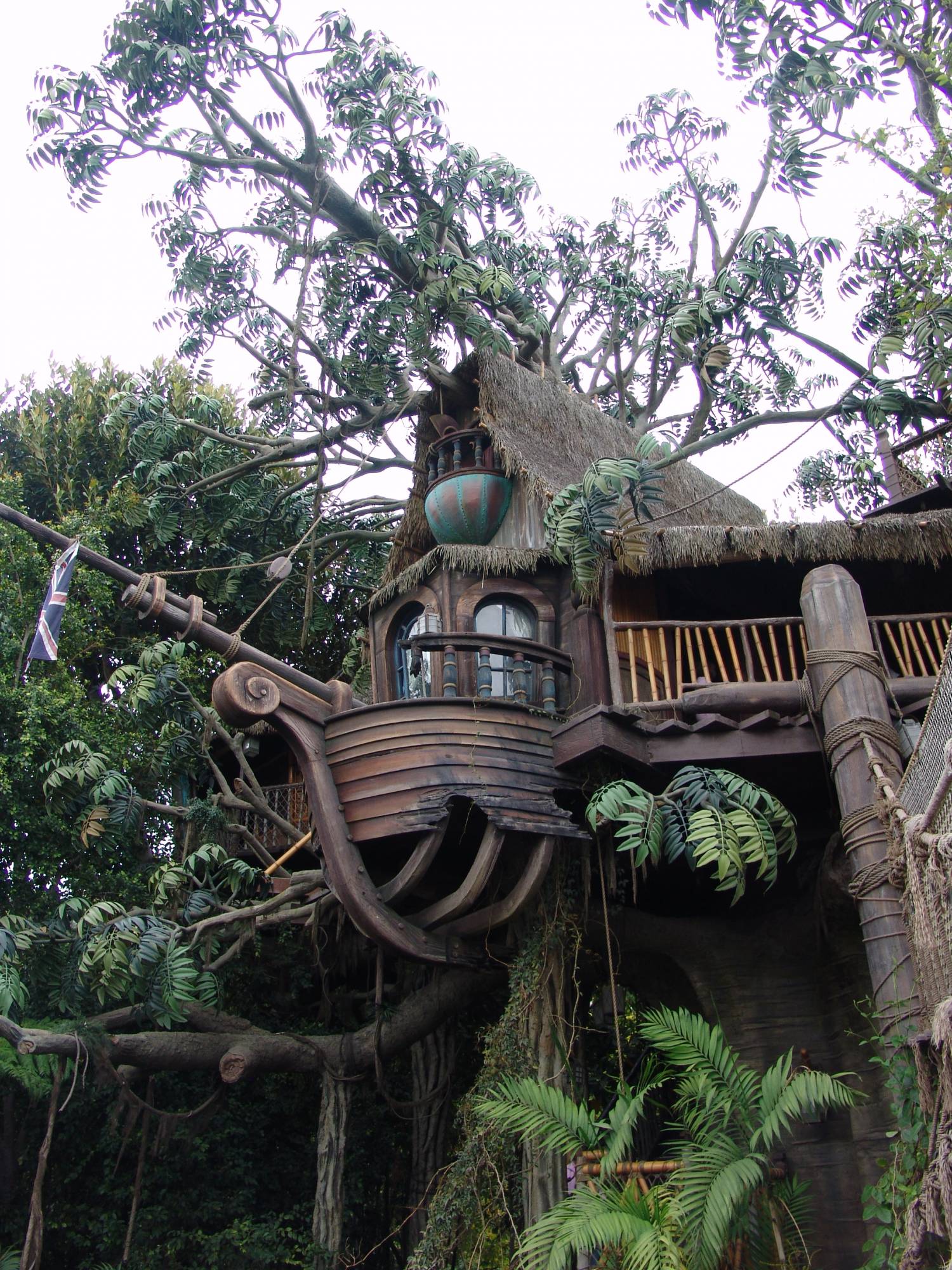 Disneyland - Tarzan's Treehouse