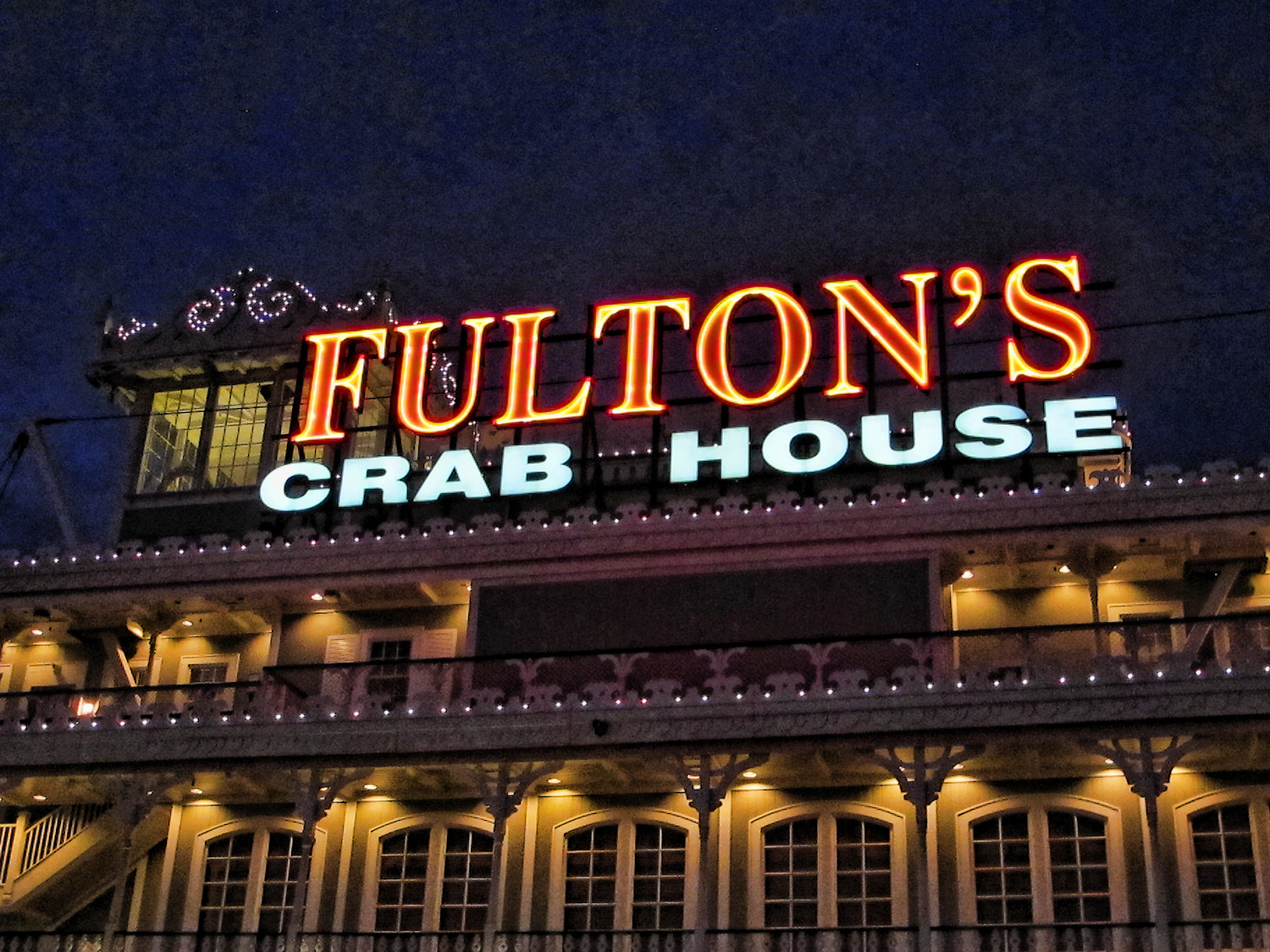 Downtown Disney - Fultons