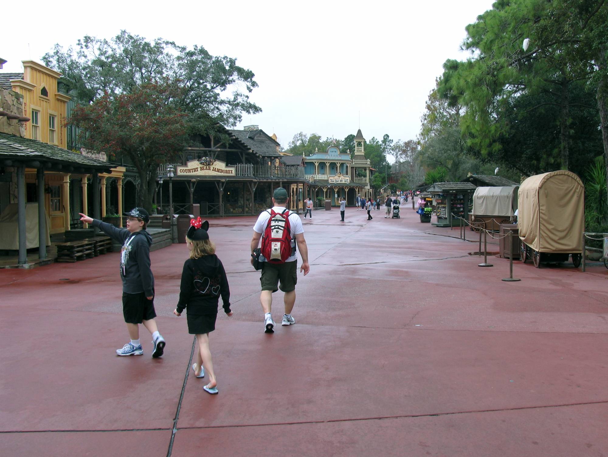 Early morning in Frontierland
