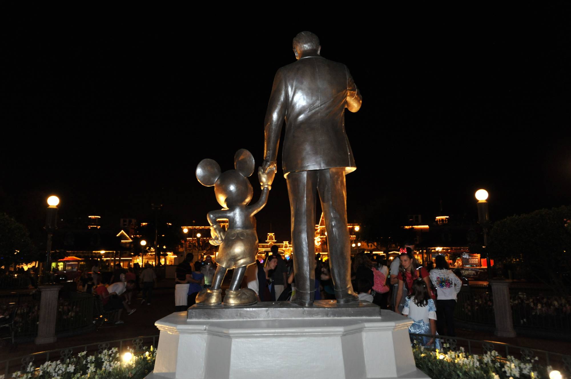 Partners Statue at night