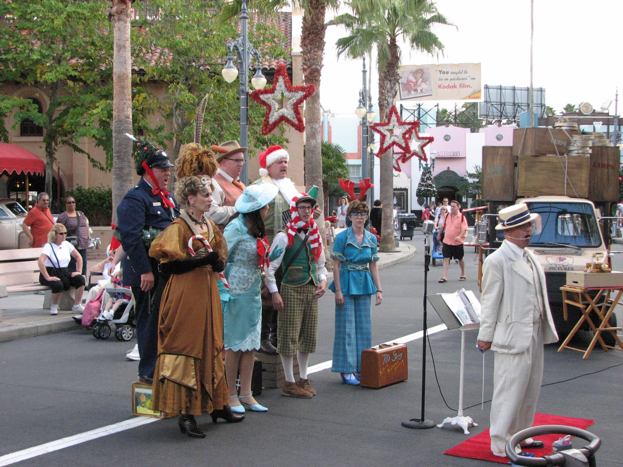 Disneys Hollywood Studios - Street Players