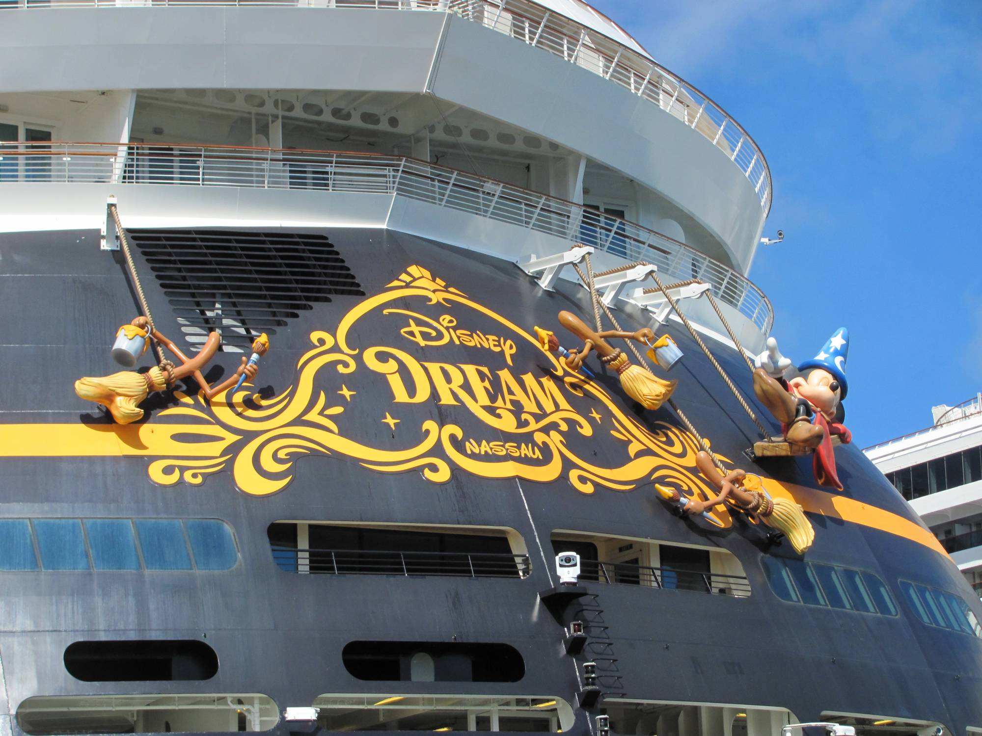 Disney Dream Stern