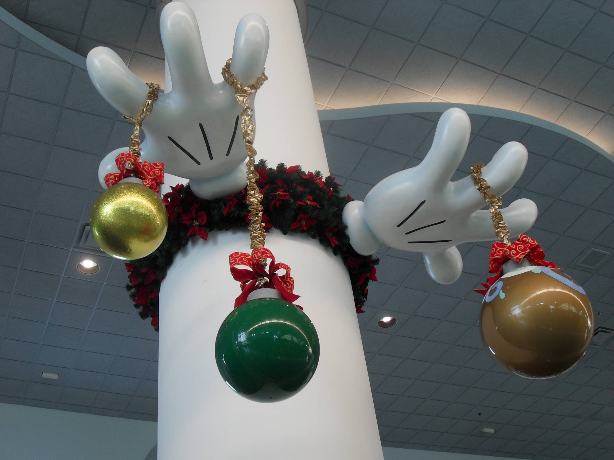 Port Canaveral Christmas Decorations