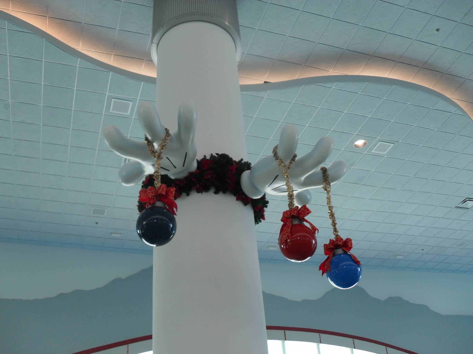 Port Canaveral Christmas Decorations