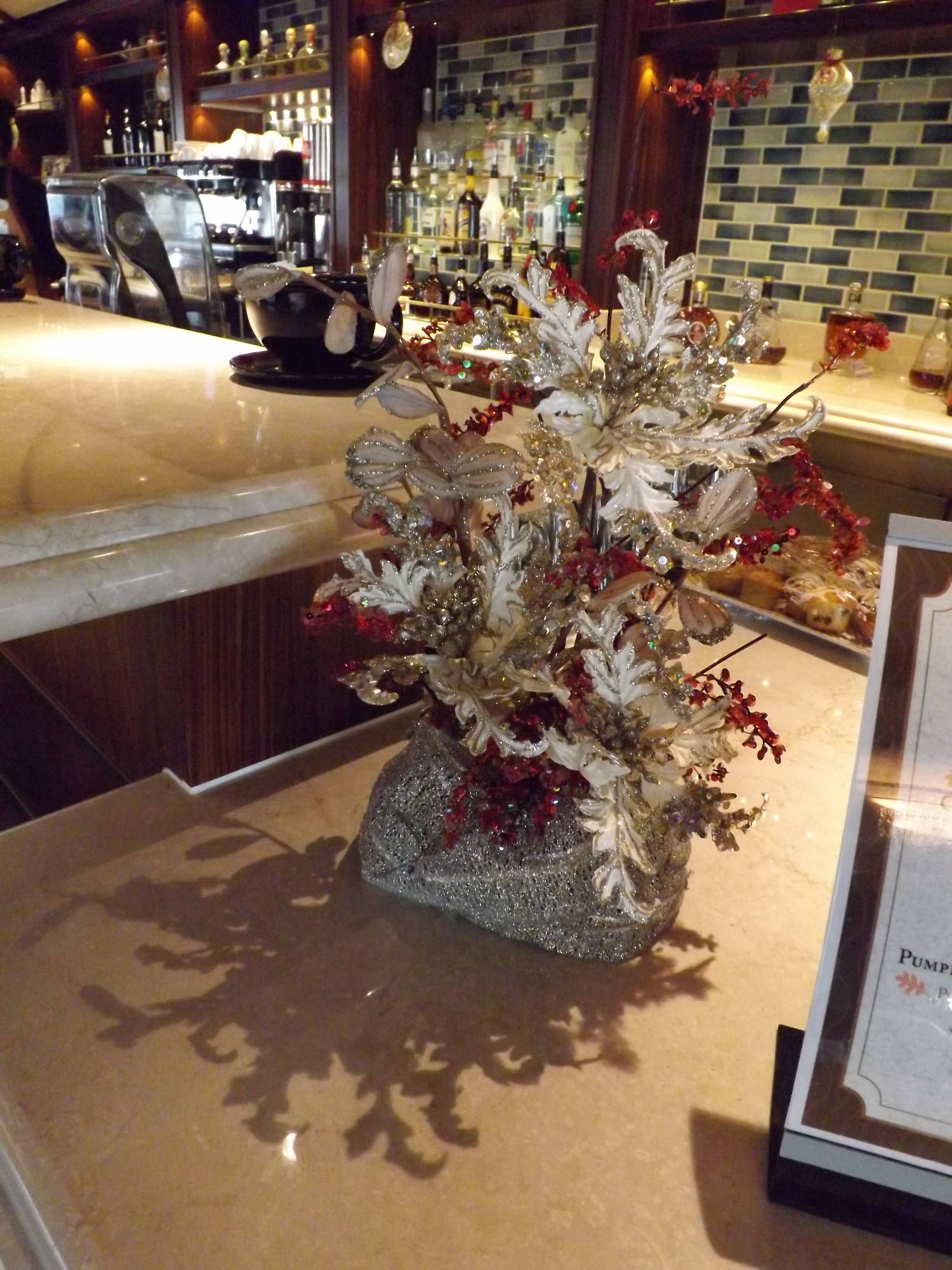 Cove Cafe - Christmas decorations