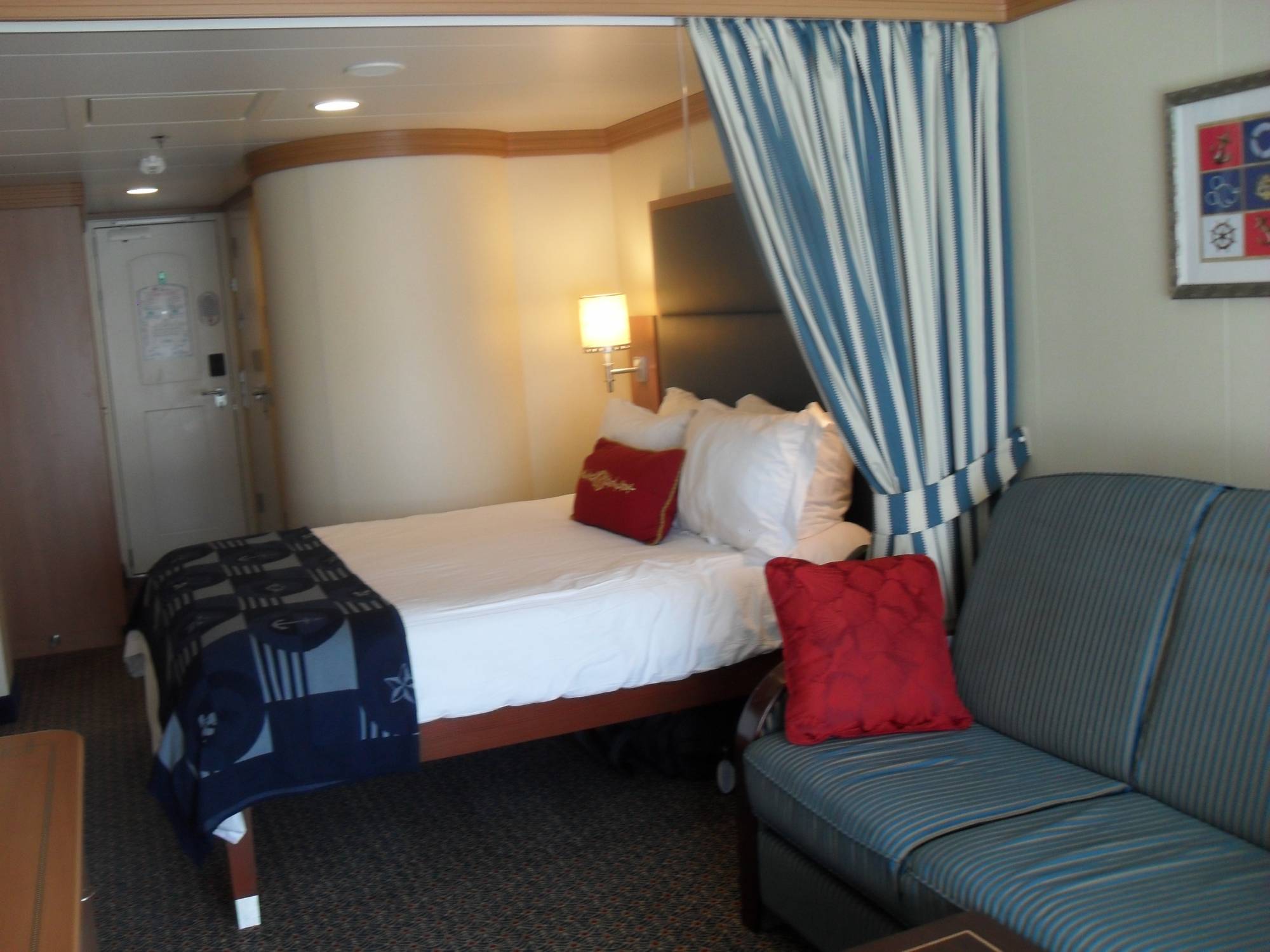 Category 4A Stateroom, 9086