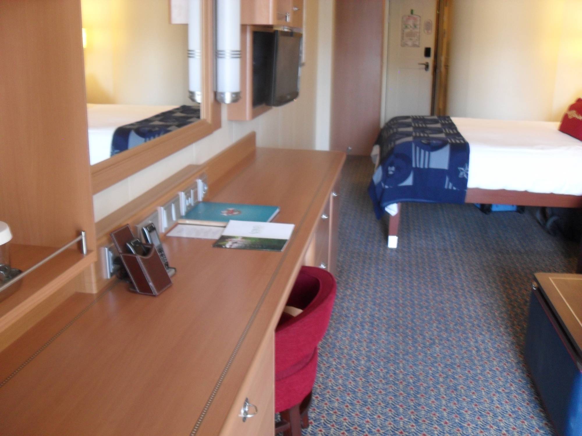 Category 4A Stateroom, 9086