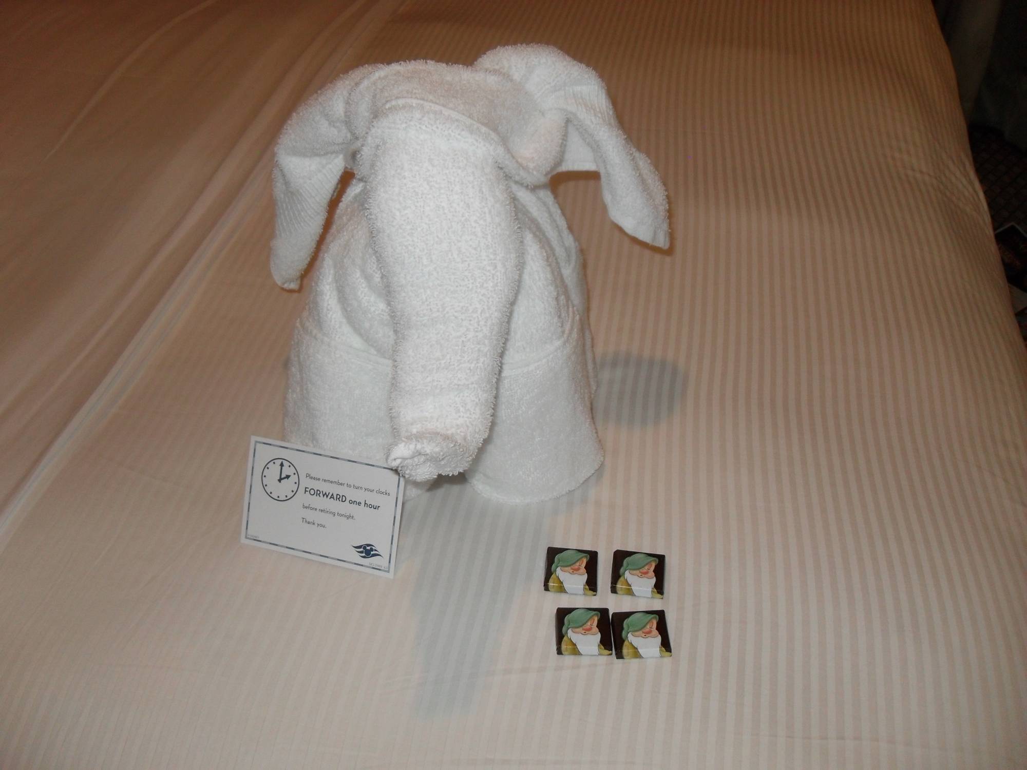 Towel elephant
